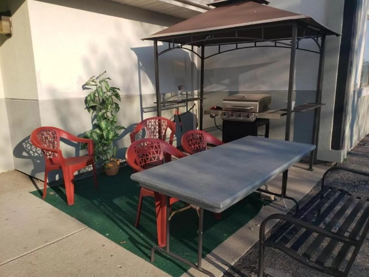 Patio in Bison Plains Lodge