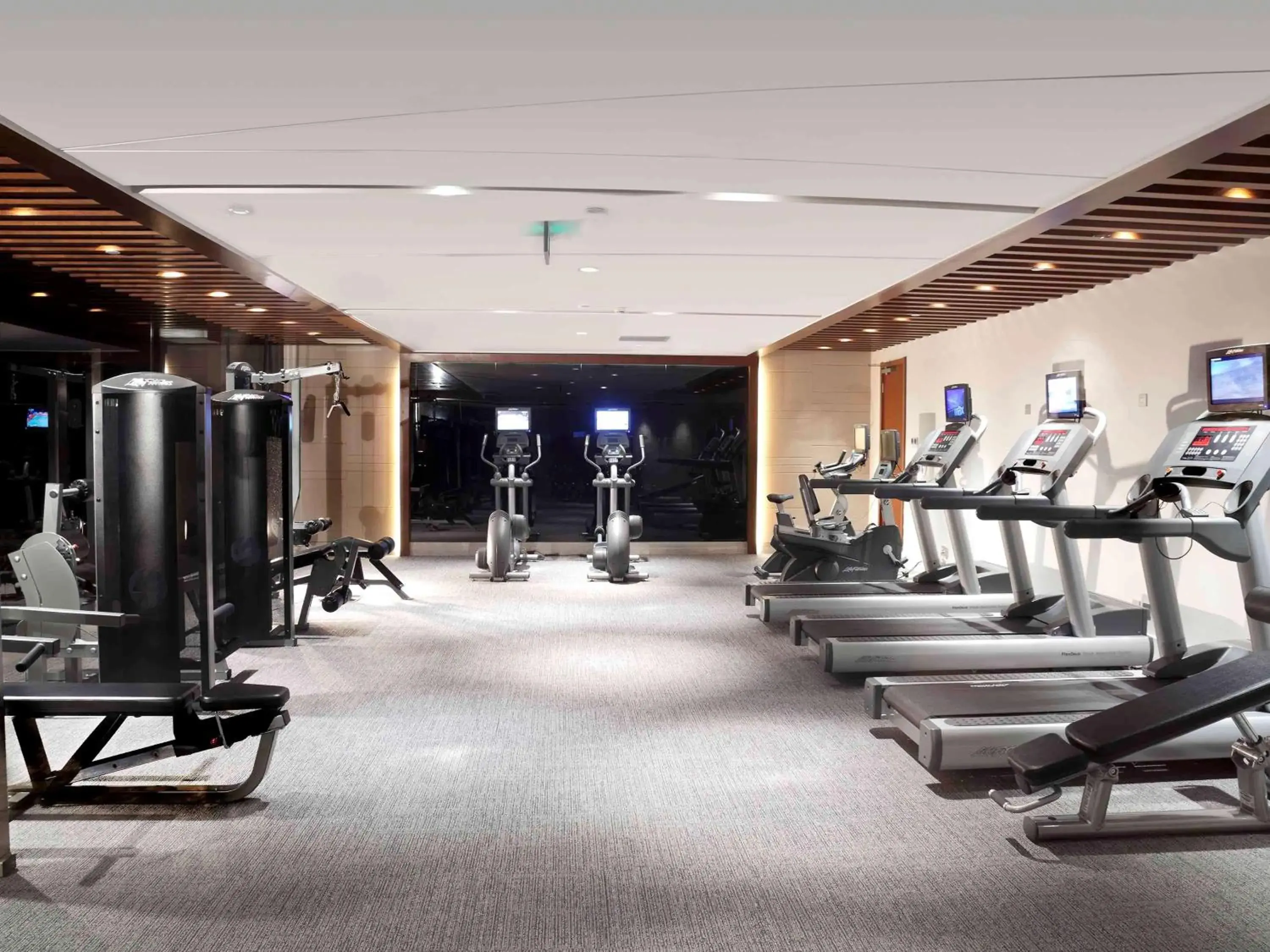 Fitness centre/facilities, Fitness Center/Facilities in Novotel Nanjing East Suning Galaxy