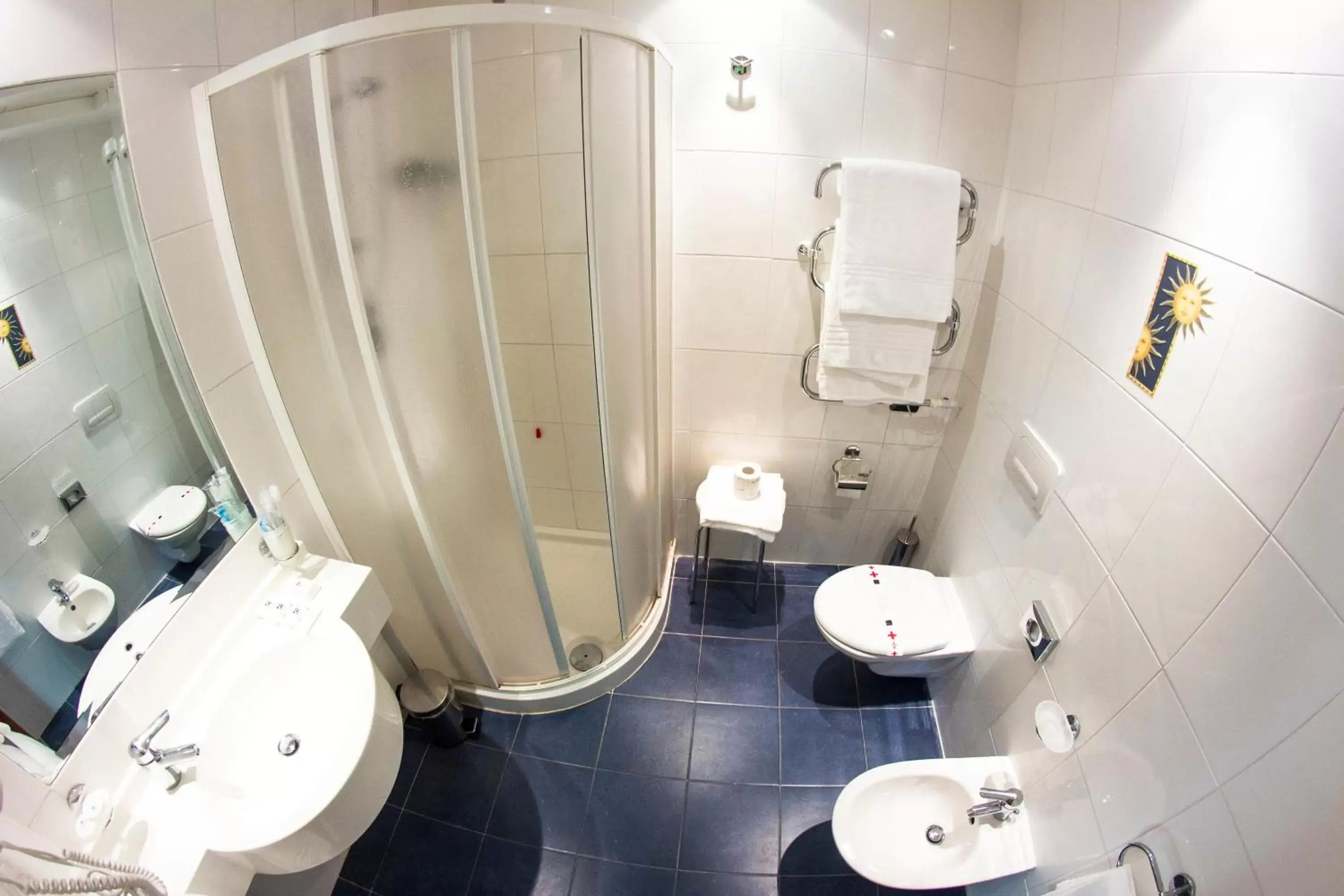 Shower, Bathroom in Best Western Hotel Class