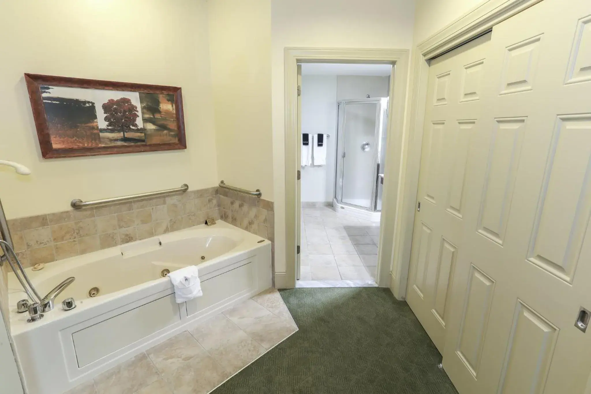 Photo of the whole room, Bathroom in Kaatskill Mountain Club and Condos by Hunter Mountain
