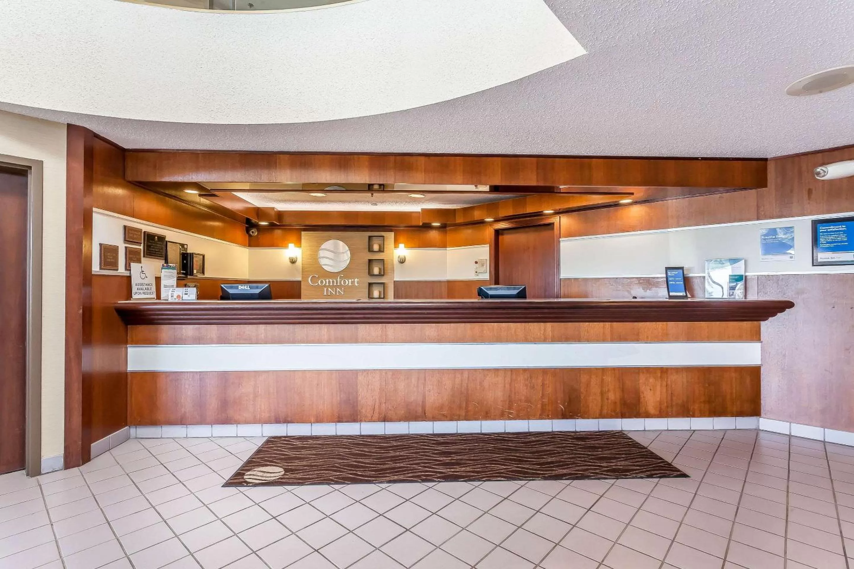 Lobby or reception in Comfort Inn - Hall of Fame