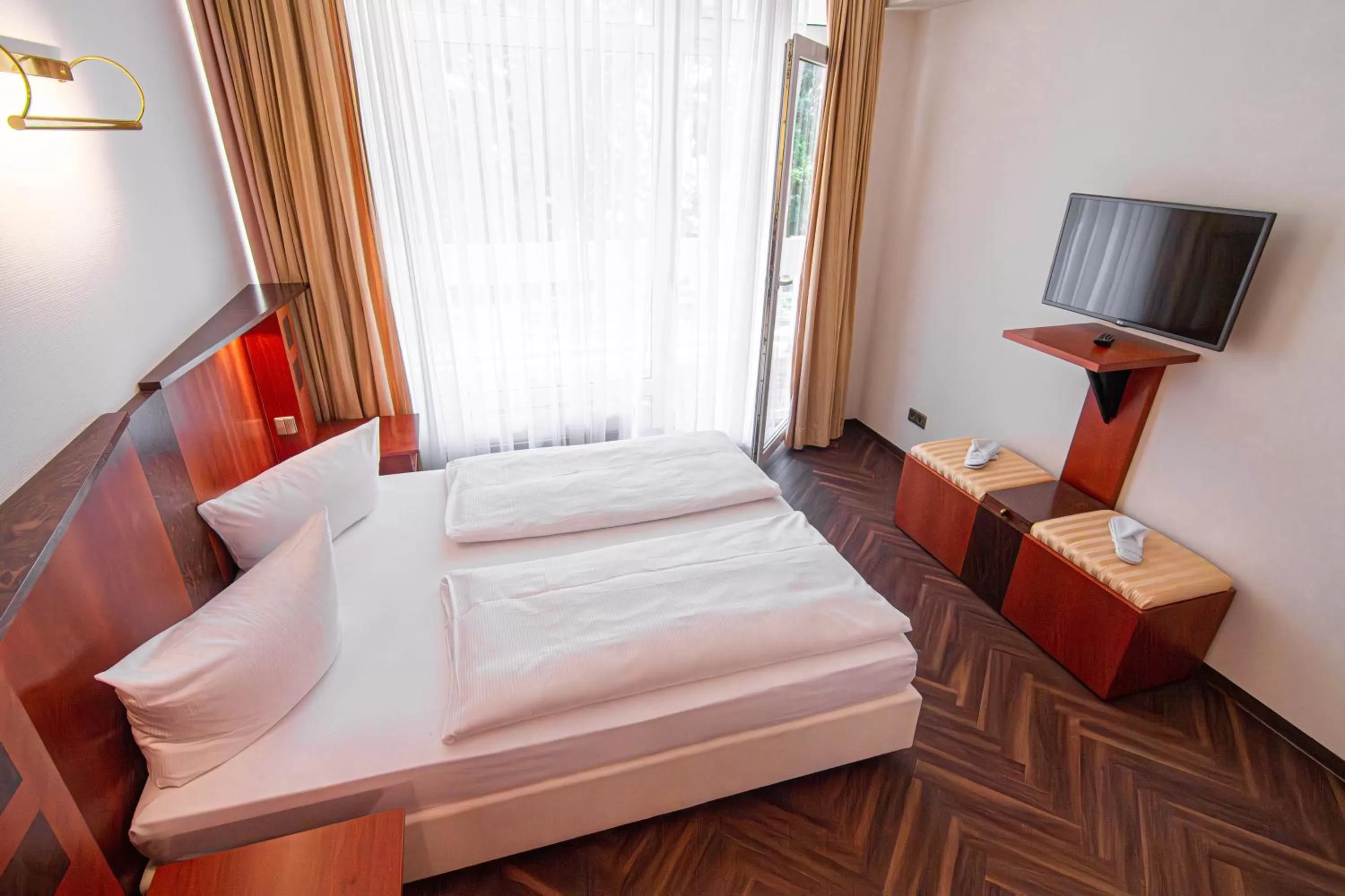 Bed in Müggelseeperle