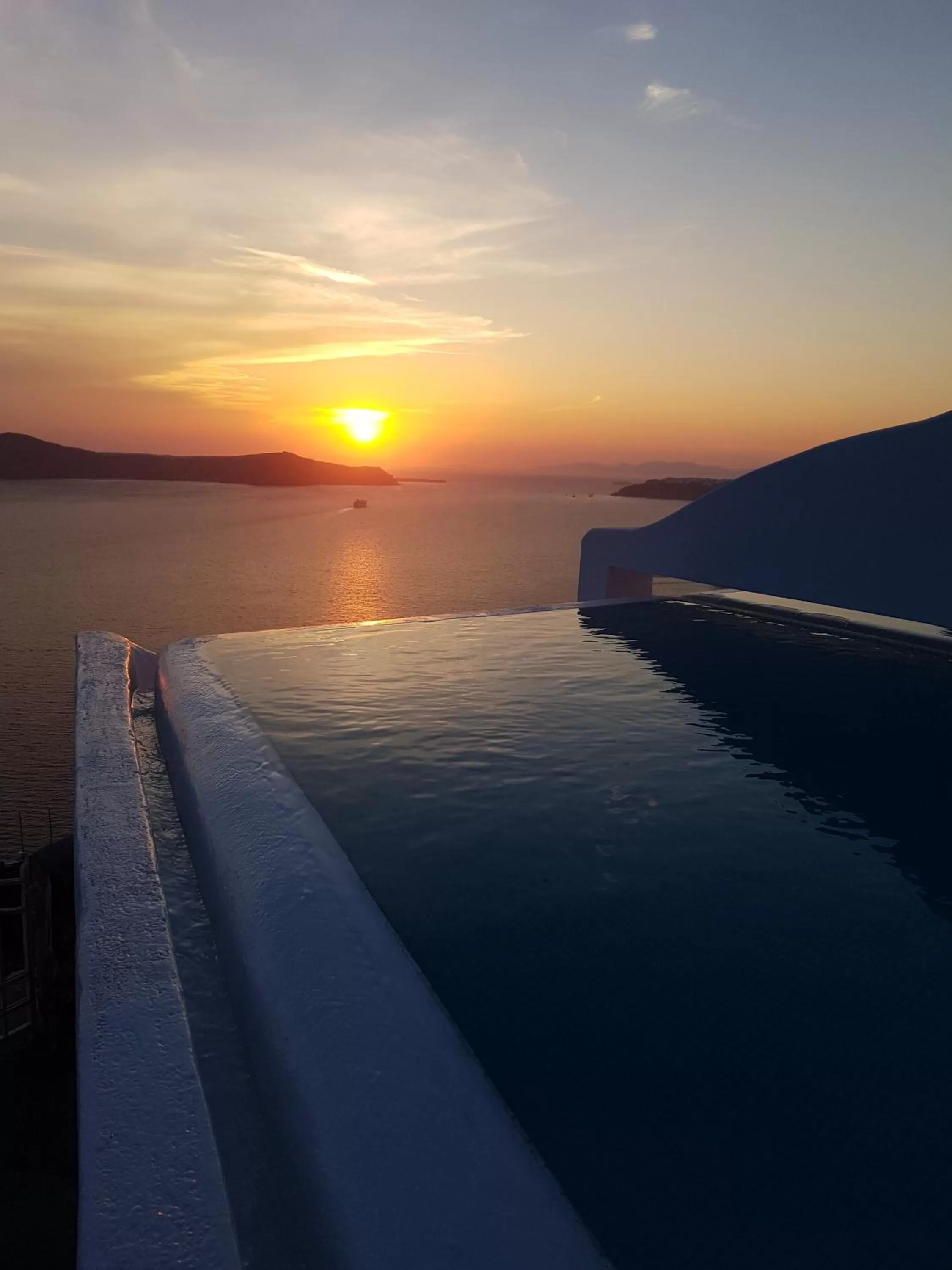 Swimming pool in Adamant Suites