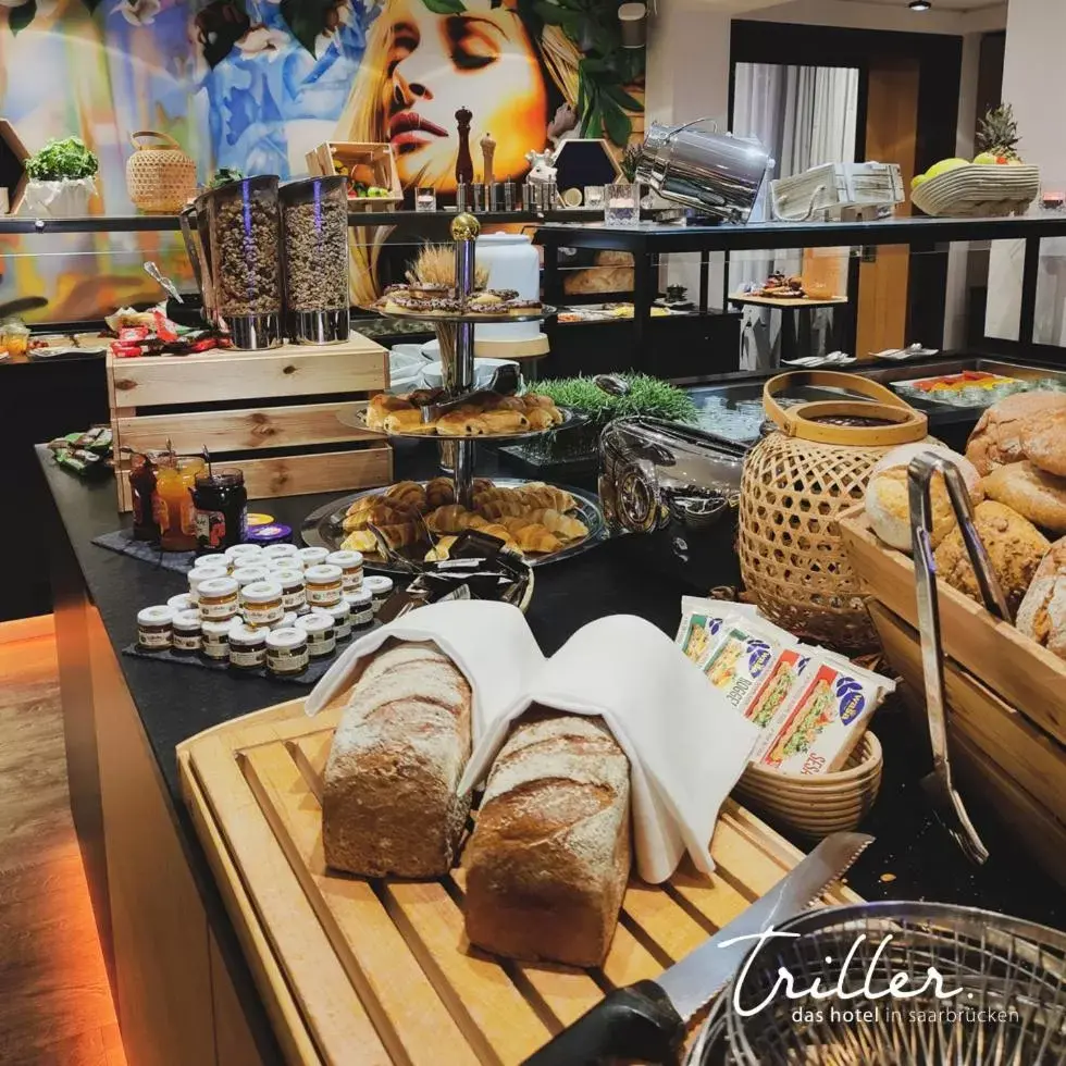 Breakfast in Hotel Am Triller - Hotel & Serviced Apartments