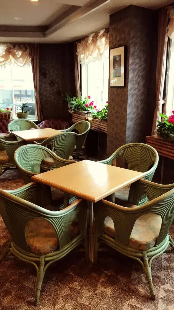 Lounge or bar, Dining Area in Resort Inn Marion Shinano