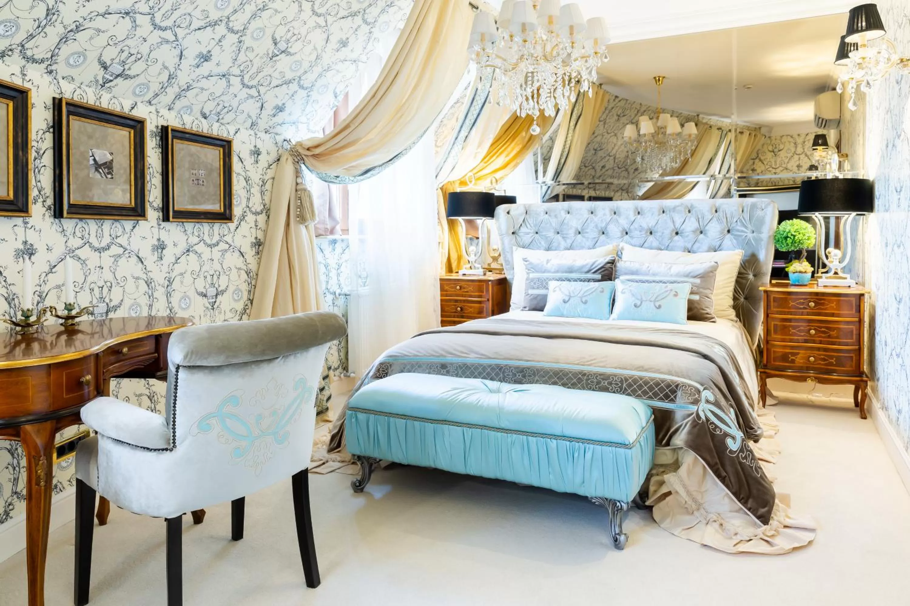 Photo of the whole room, Bed in Suter Palace Heritage Boutique Hotel