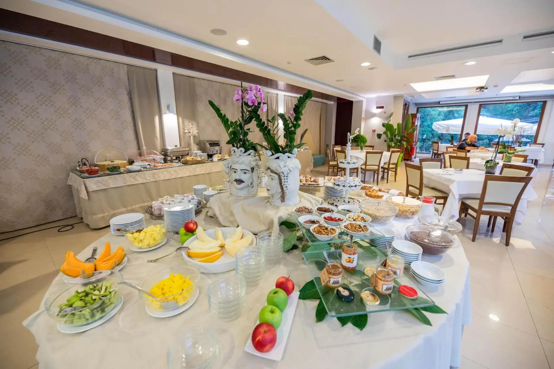 Food and drinks in Hotel Parco delle Fontane