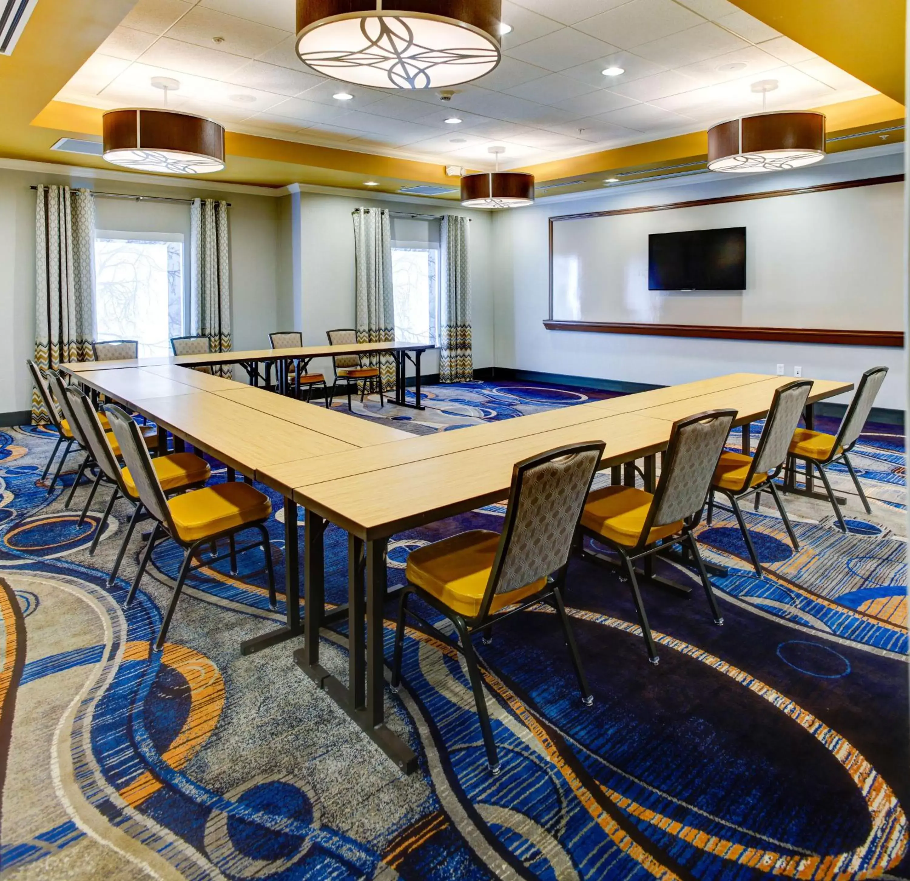 Meeting/conference room in Hampton Inn and Suites Columbus, MS