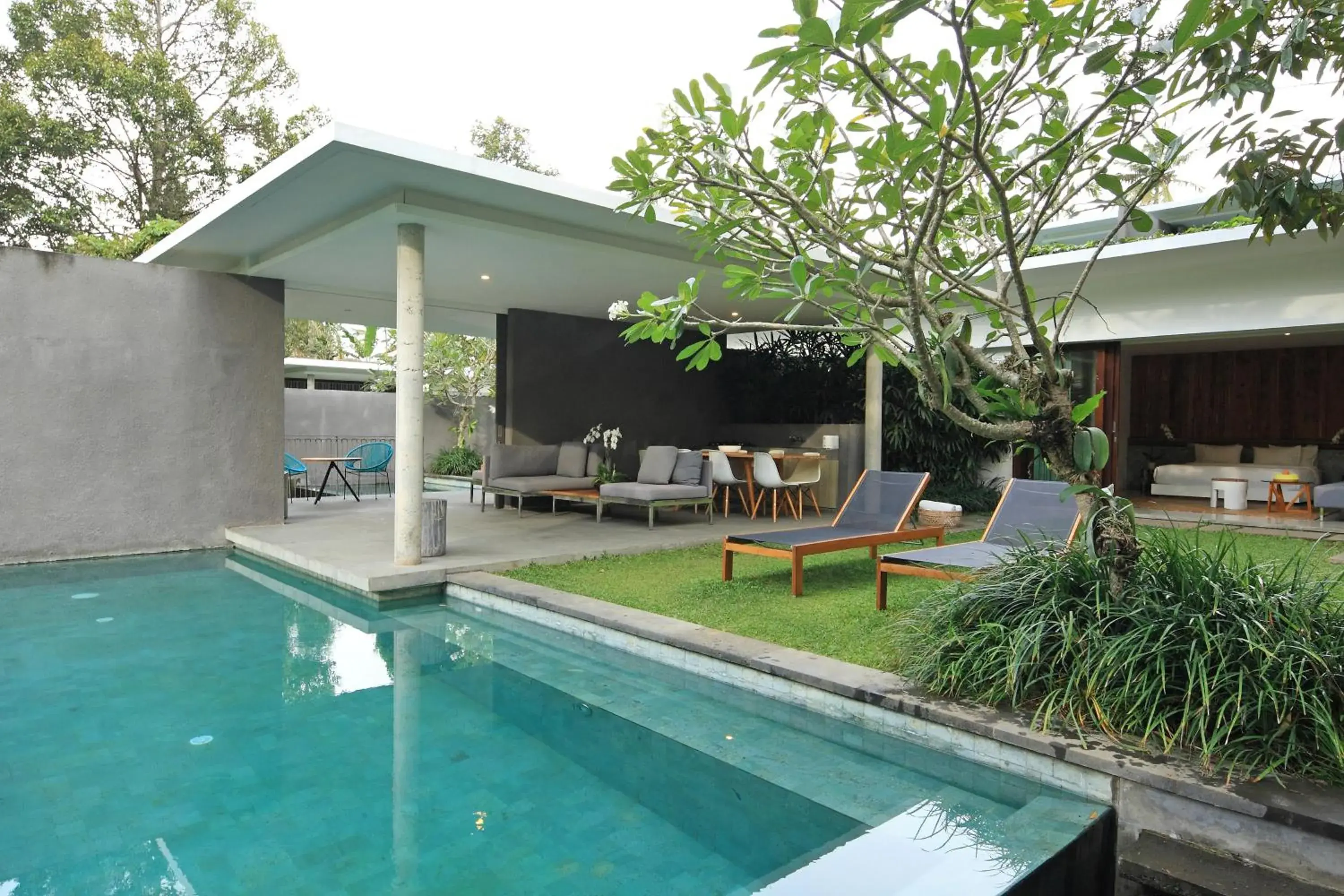 Garden, Swimming Pool in Aria Villas Ubud