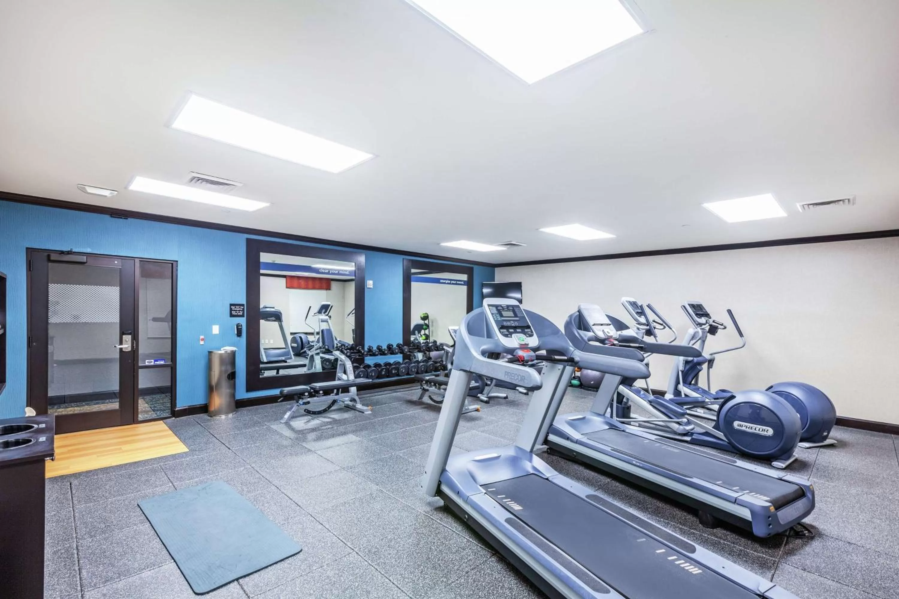 Fitness centre/facilities in Hampton Inn & Suites Houston/League City