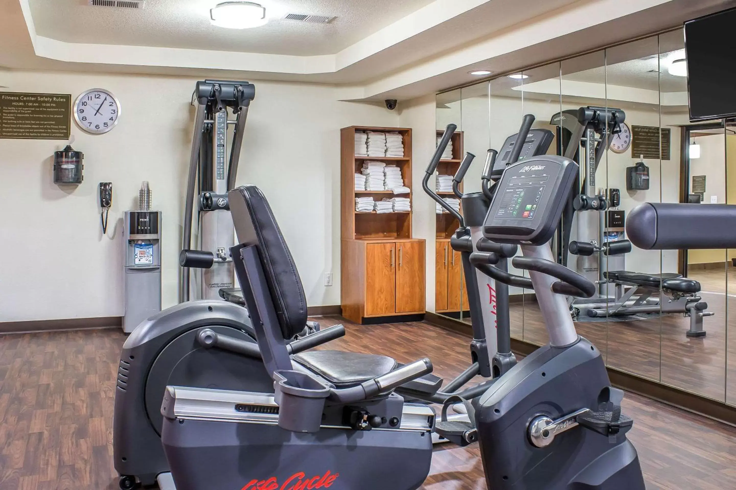 Spa and wellness centre/facilities, Fitness Center/Facilities in Comfort Inn & Suites Cedar Rapids North - Collins Road