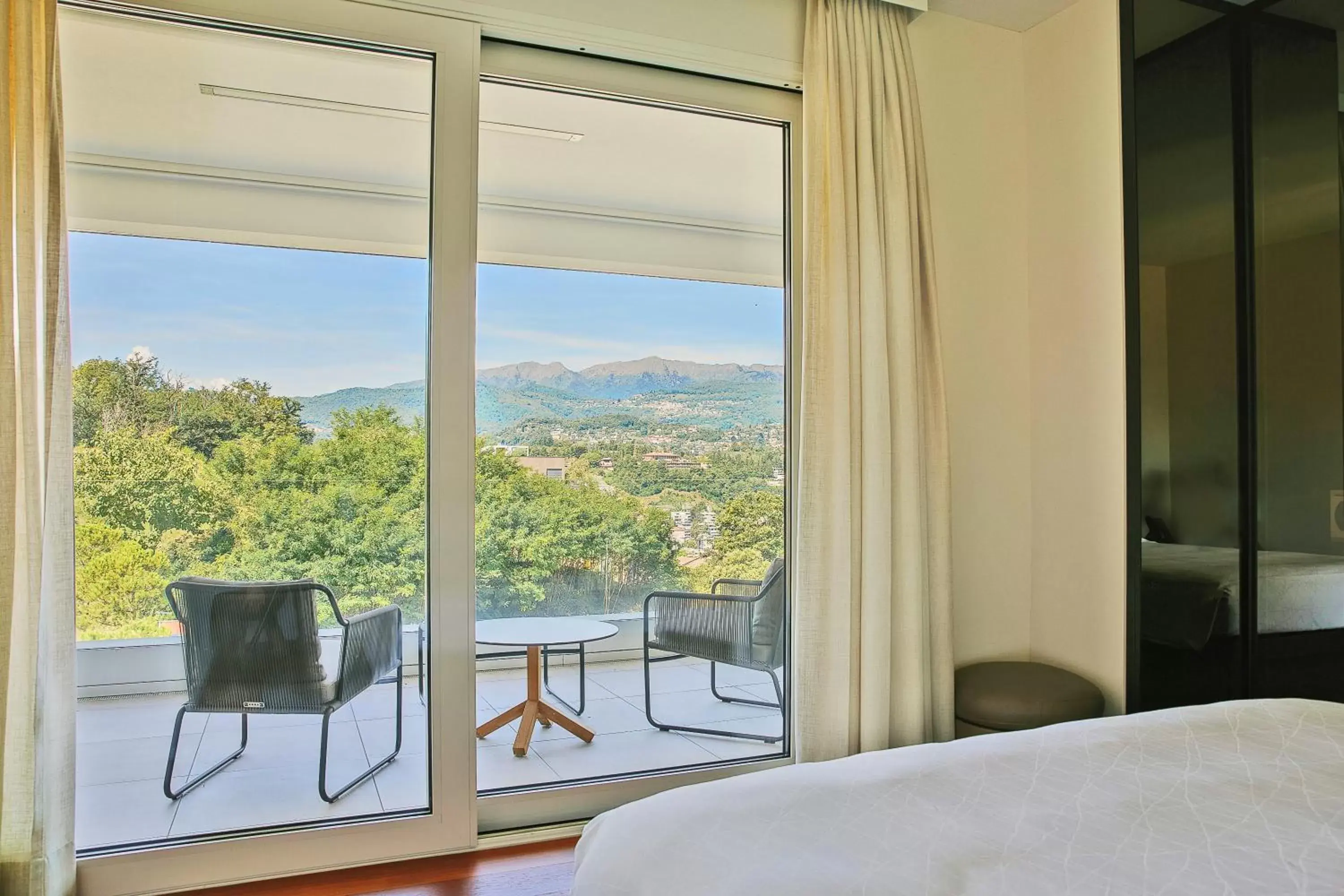 Studio with Balcony in The View Lugano