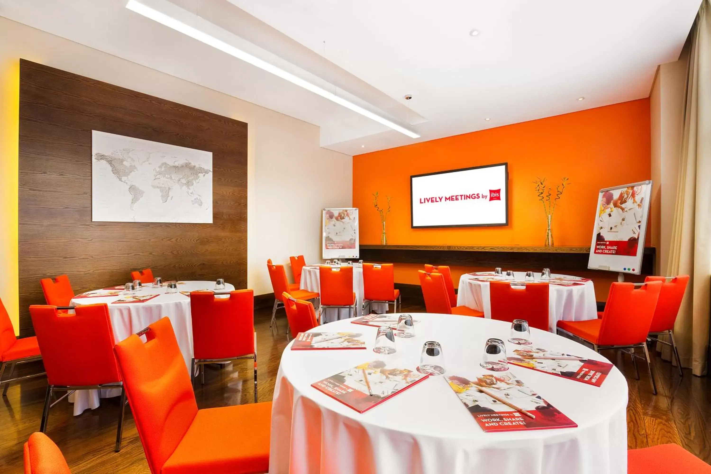 Business facilities, Restaurant/Places to Eat in Ibis Al Rigga
