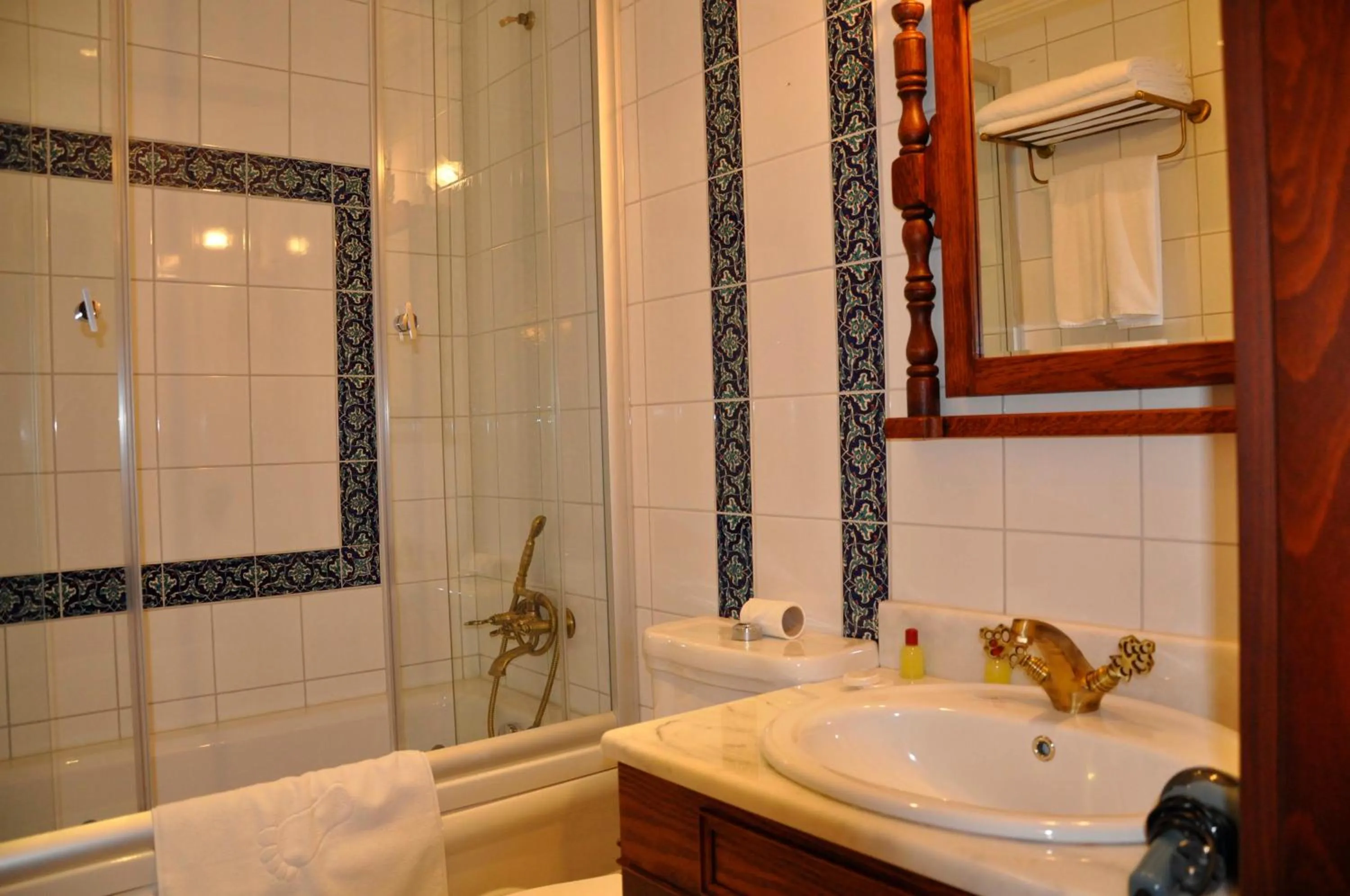 Aruna Boutique Hotel