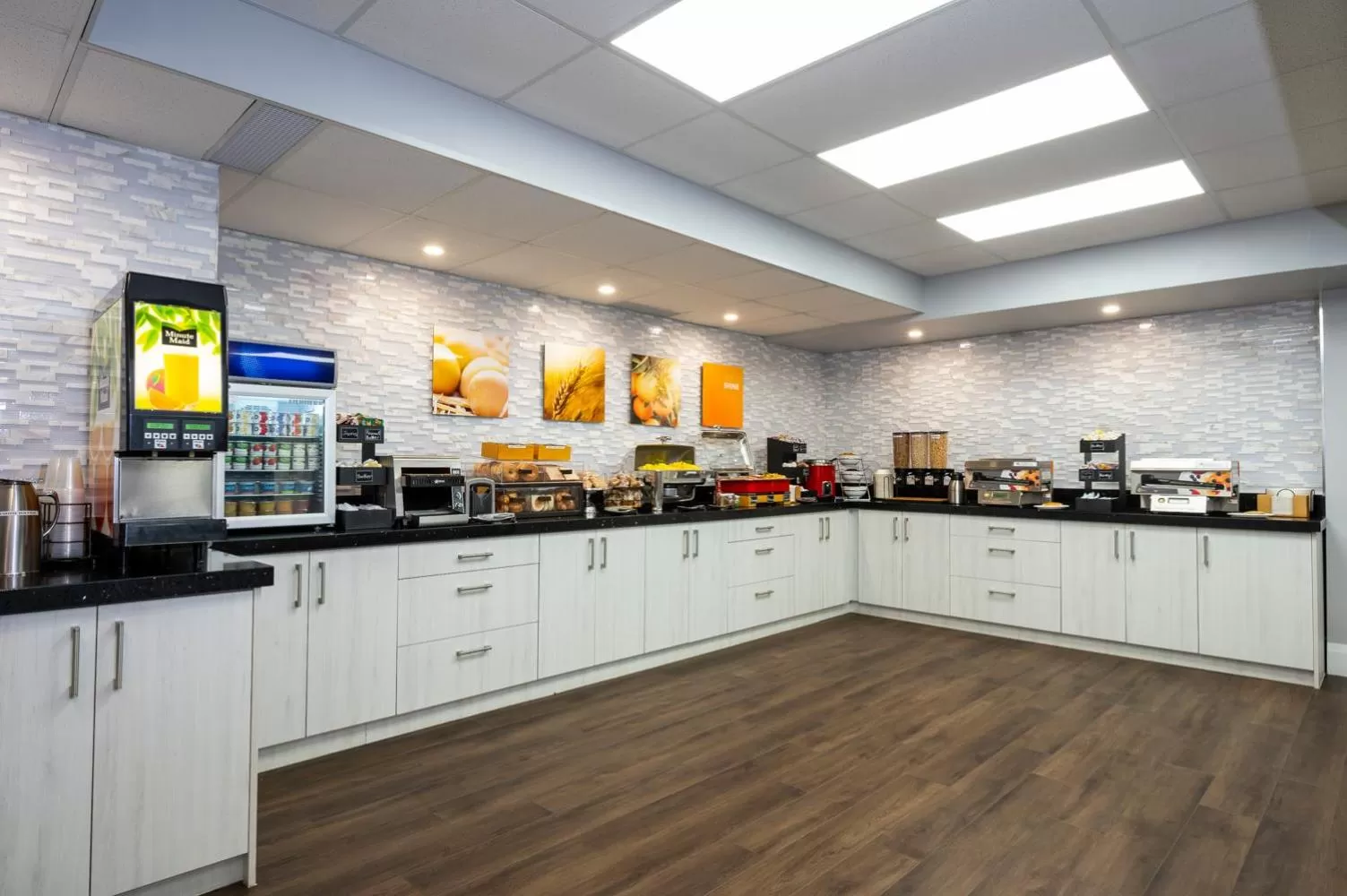 Buffet breakfast in Comfort Hotel