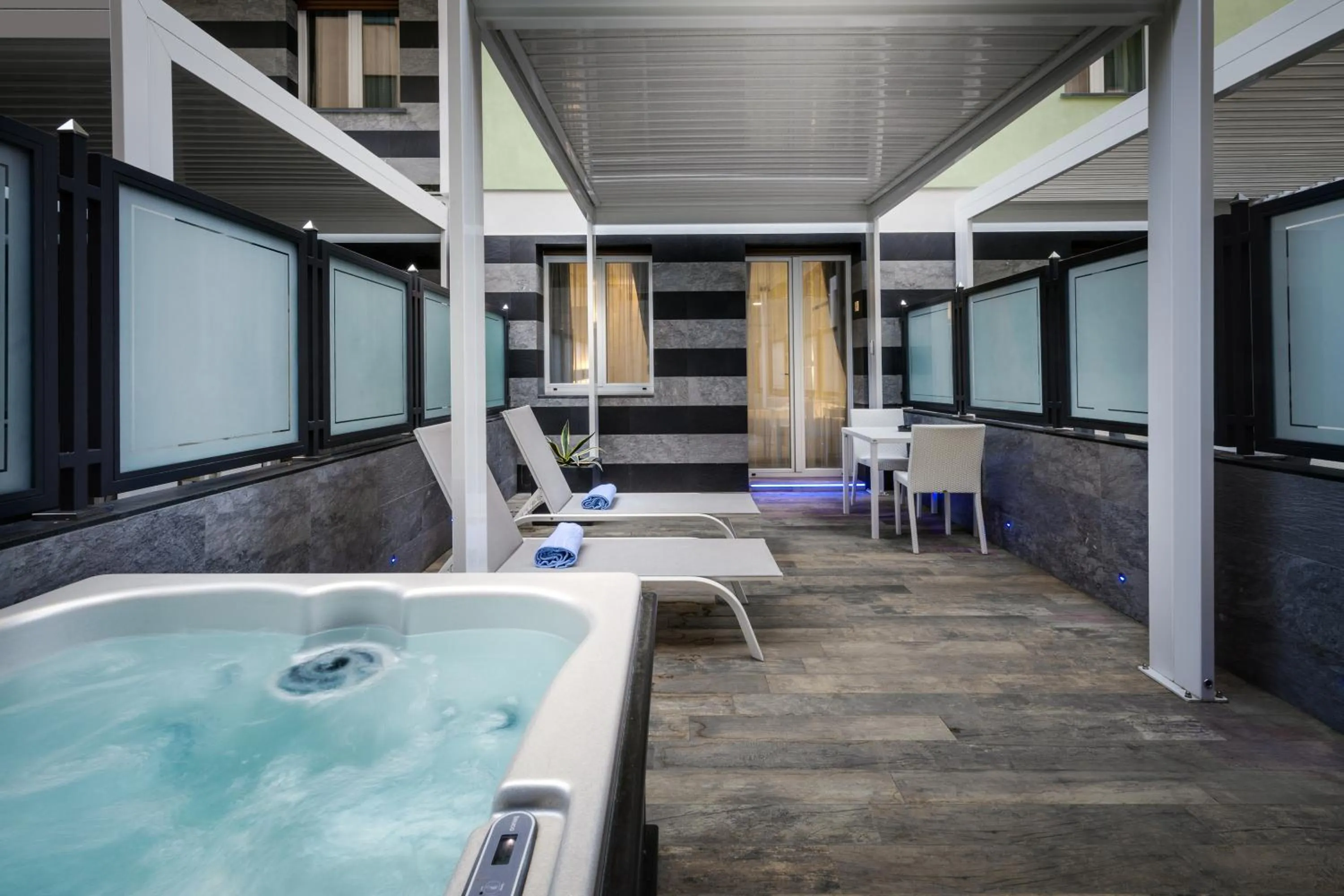 Balcony/Terrace in LHP Hotel Santa Margherita Palace & SPA