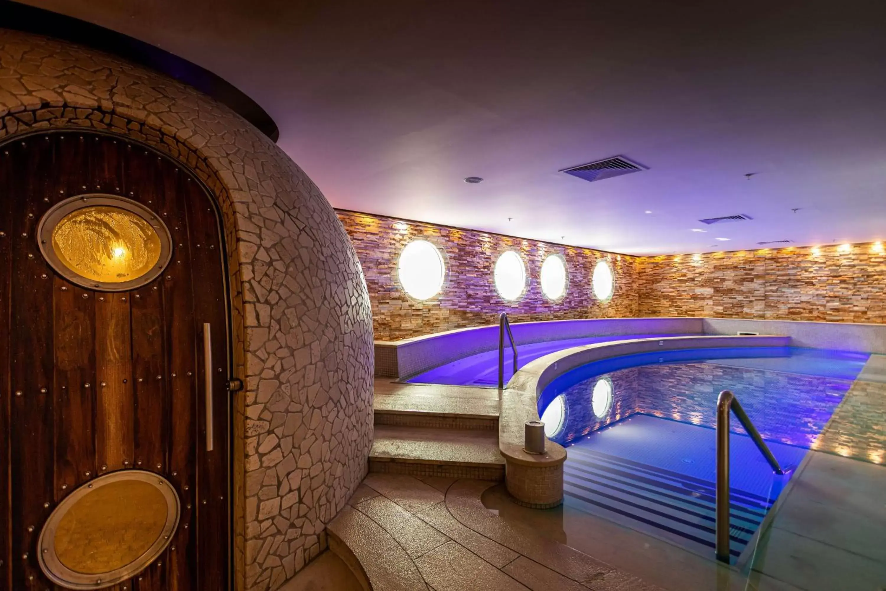 Spa and wellness centre/facilities in Hilton Nicosia Spa and wellness centre/facilities in Hilton Nicosia