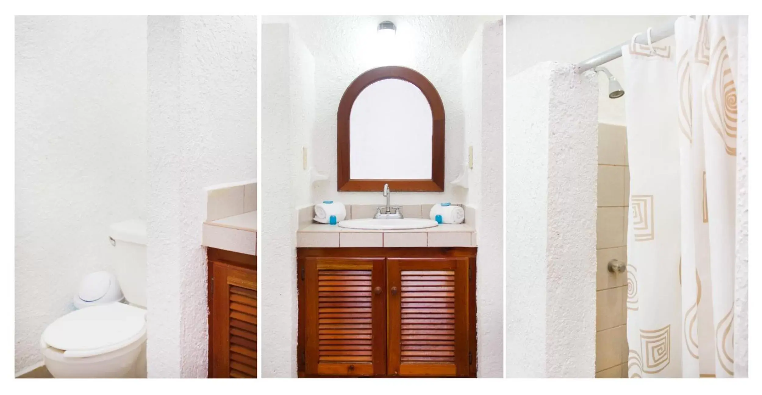 Bathroom in Hotel Bosque Caribe, 5th Av. zone