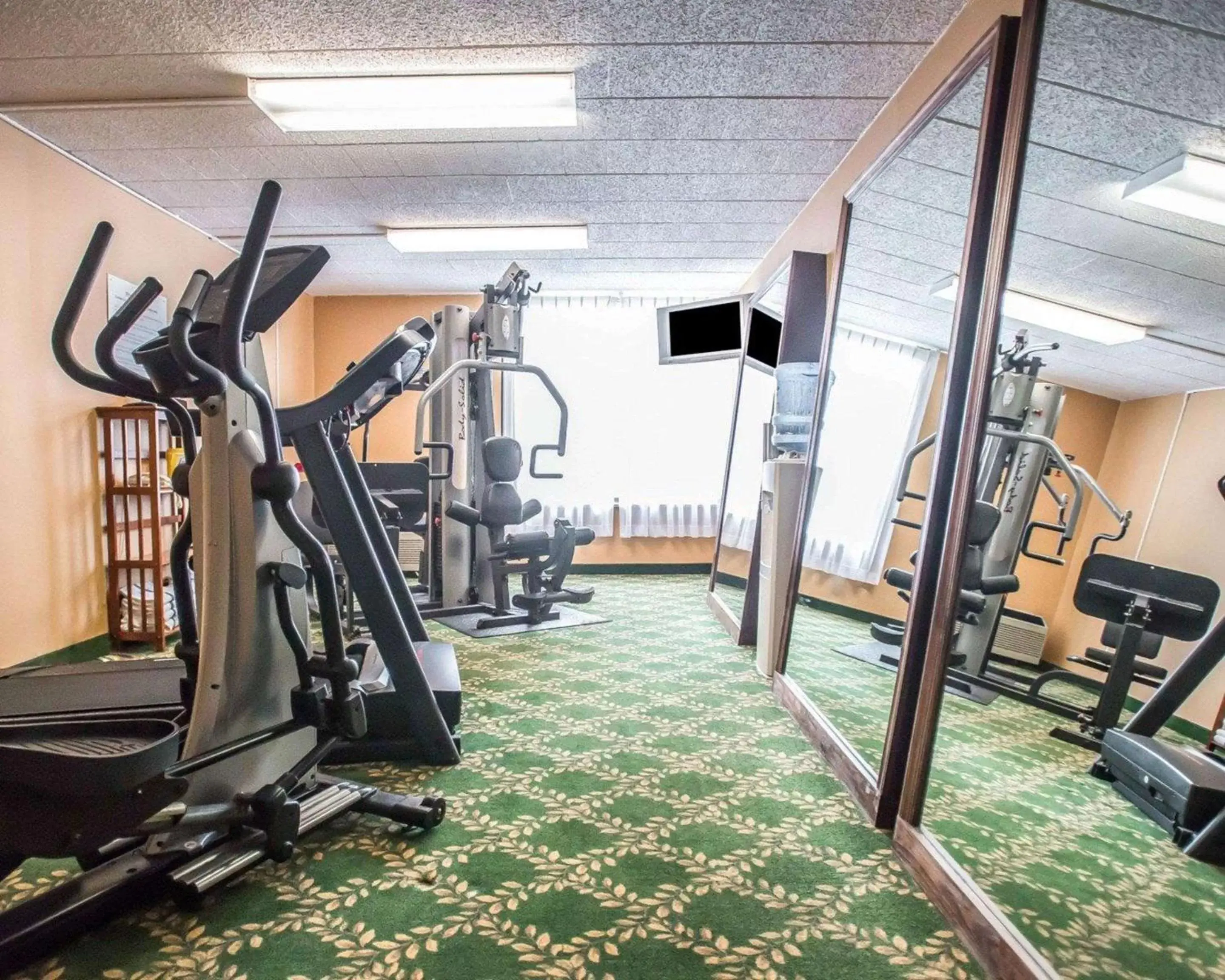 Fitness centre/facilities in Quality Inn Mill Hall - Lamar Fitness centre/facilities in Quality Inn Mill Hall - Lamar