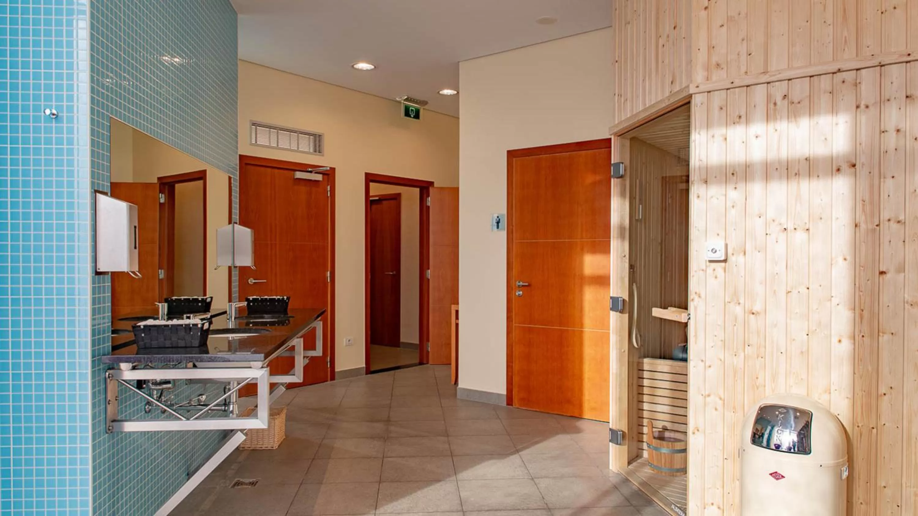 Fitness centre/facilities in Crowne Plaza Brussels Airport by IHG