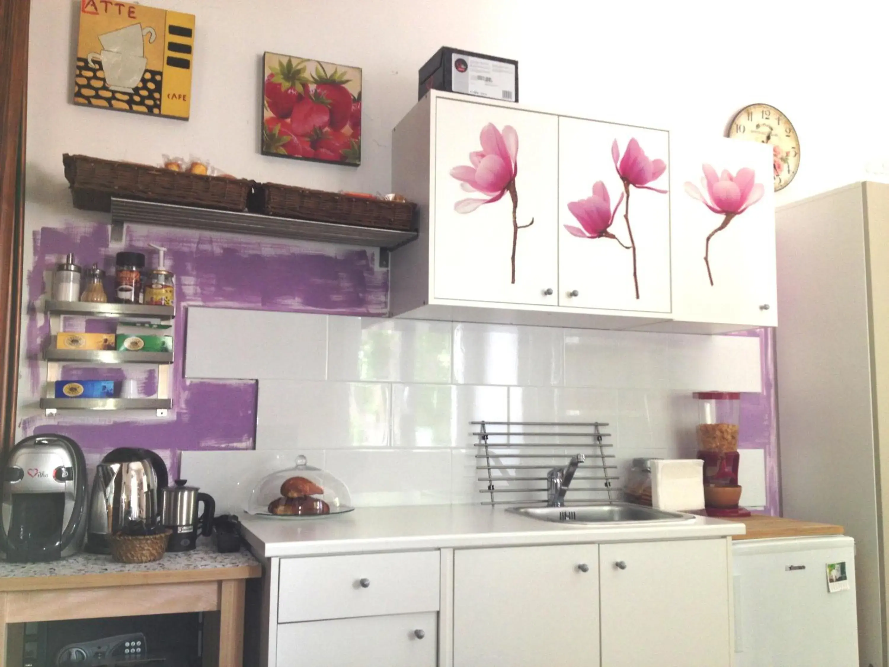 Kitchen or kitchenette, Kitchen/Kitchenette in Dulcis In Fundo b&b