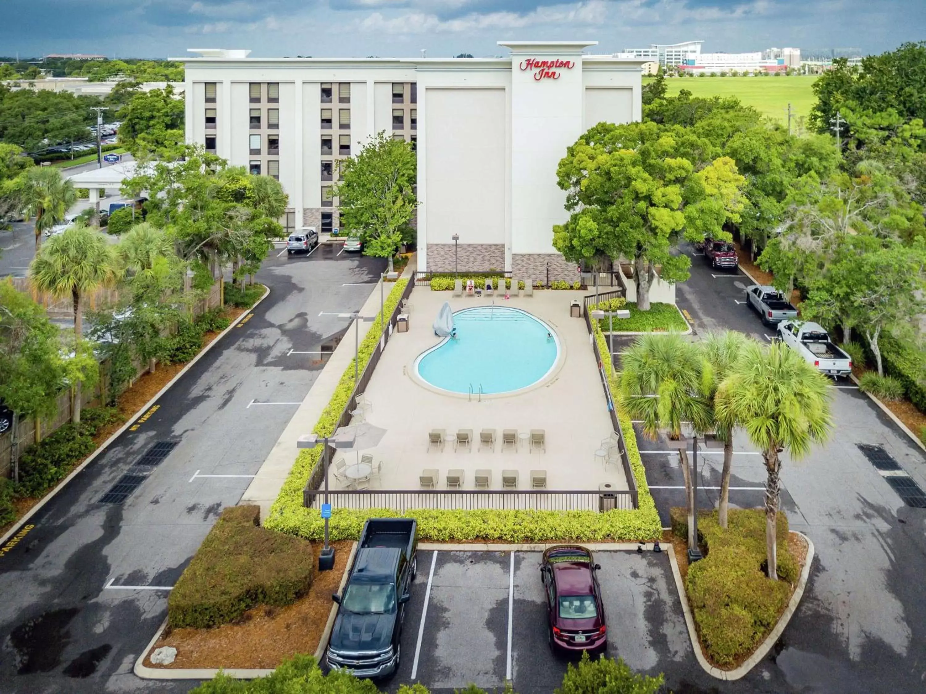 Property building, Pool View in Hampton Inn Tampa International Airport/Westshore
