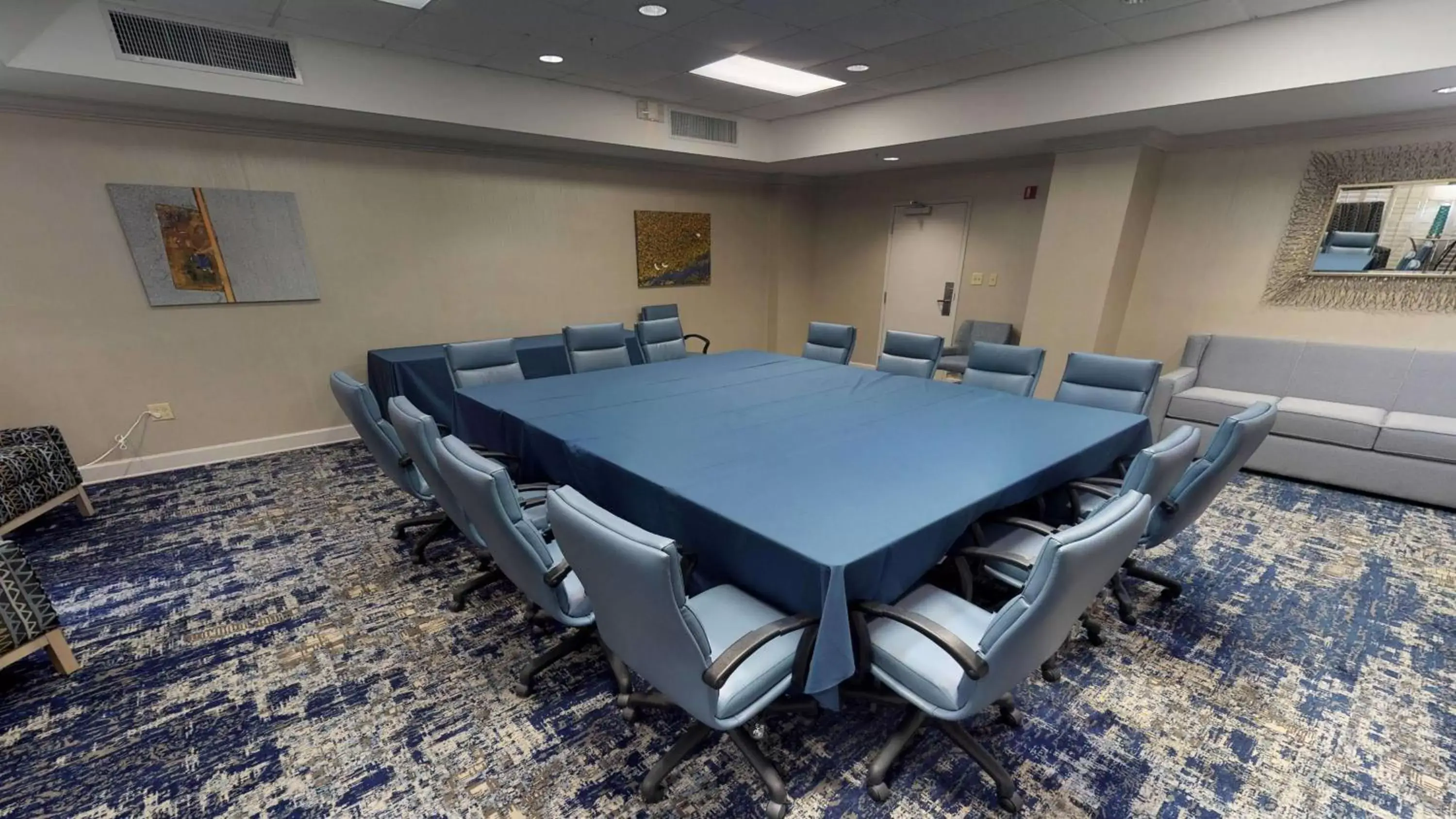 Meeting/conference room in Hampton Inn St. Simons Island