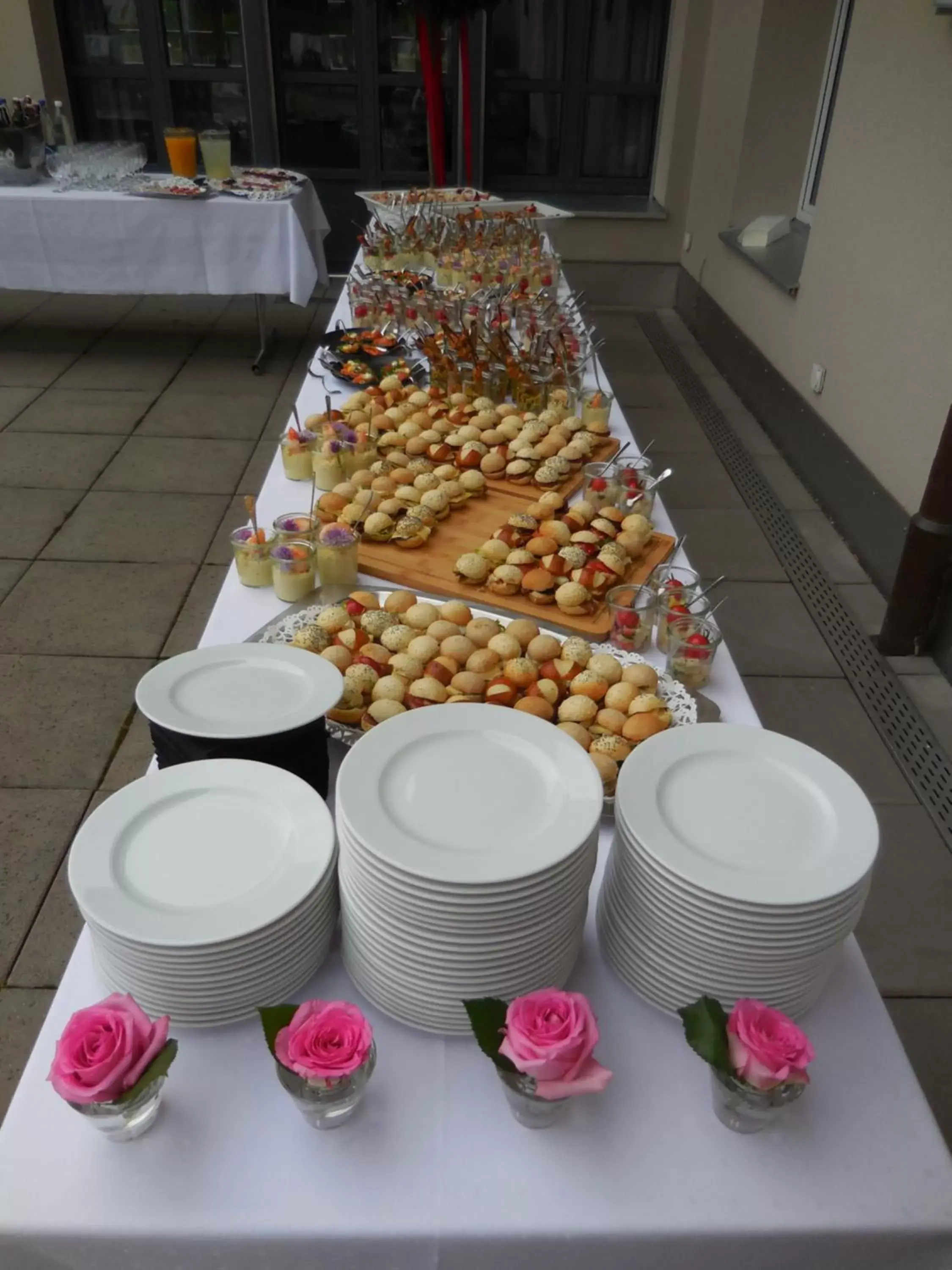 Banquet/Function facilities, Food in Hotel Hecht