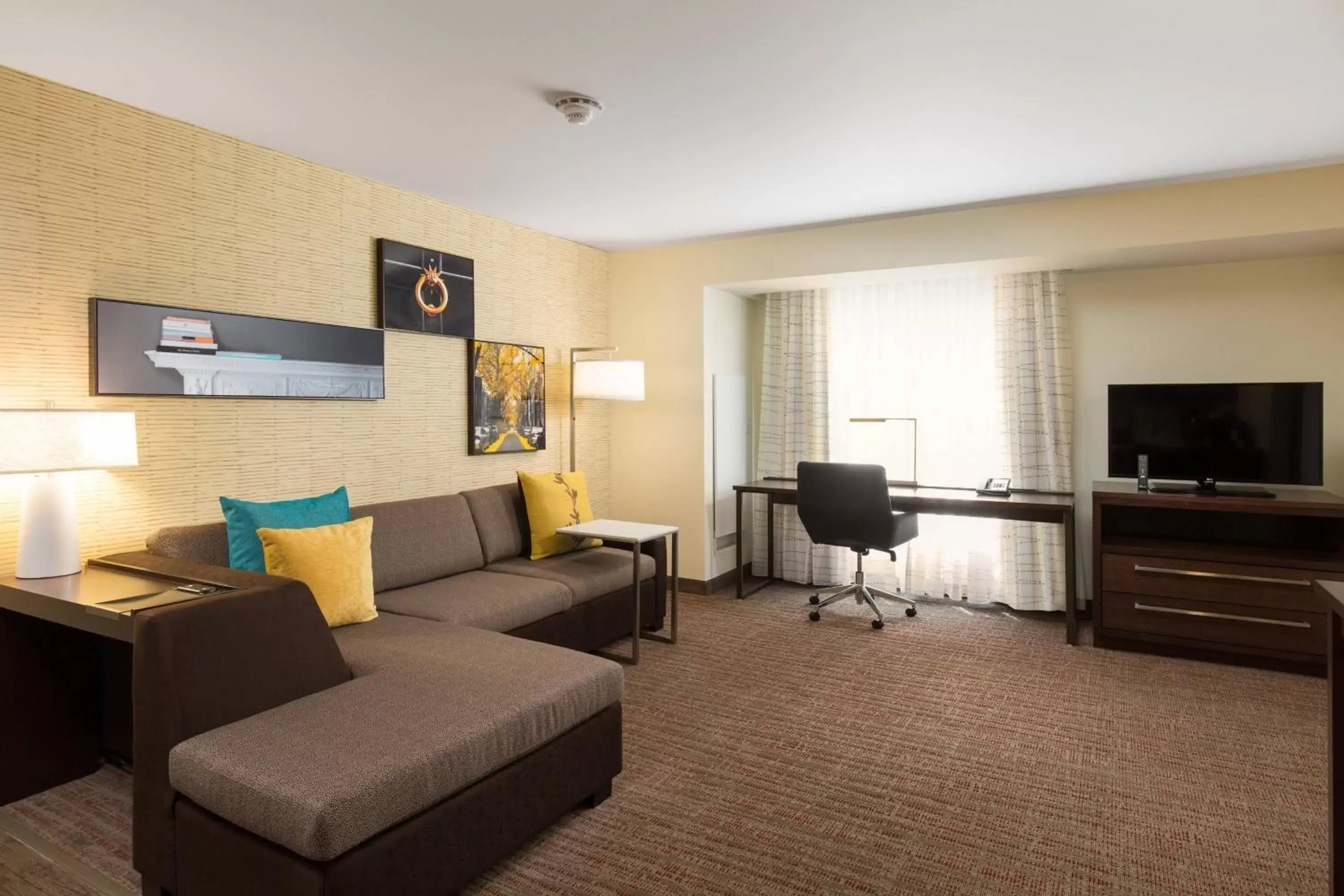 Living room, Seating Area in Residence Inn by Marriott Denver Central Park