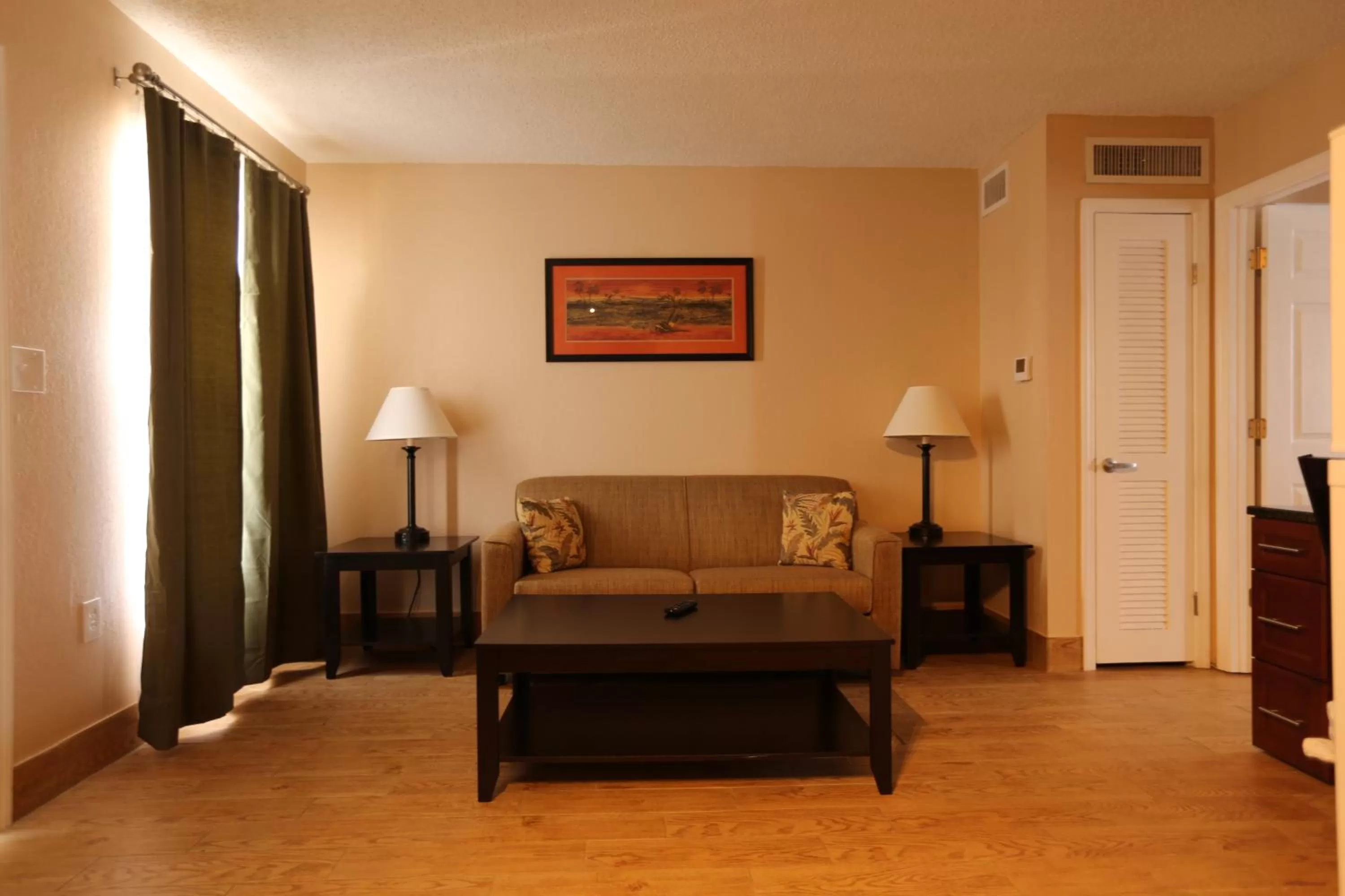 Living room, Seating Area in Inn on the Gulf