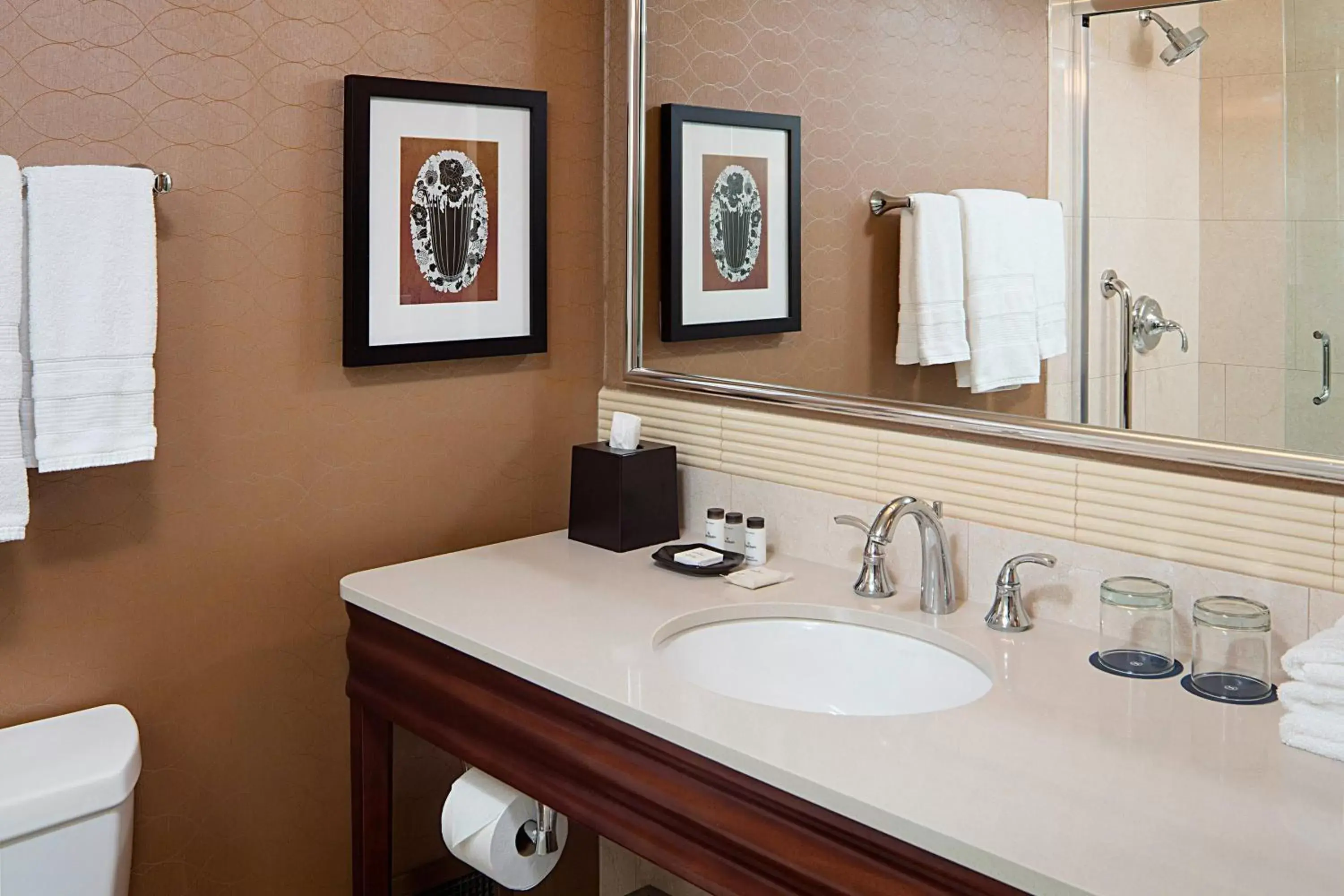 Bathroom in Sheraton Cavalier Calgary Hotel