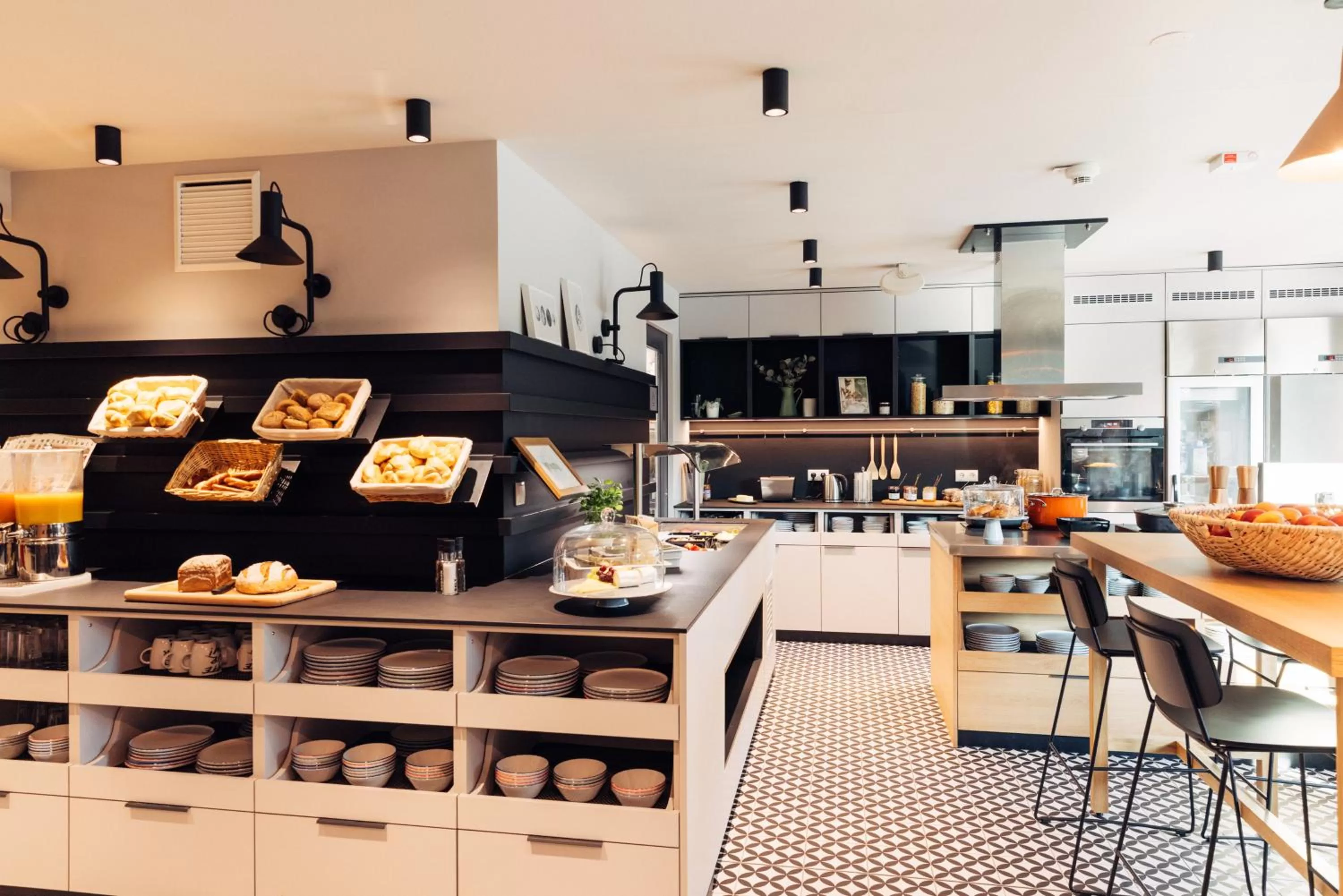 Breakfast in harry's home Berlin-Moabit hotel & apartments