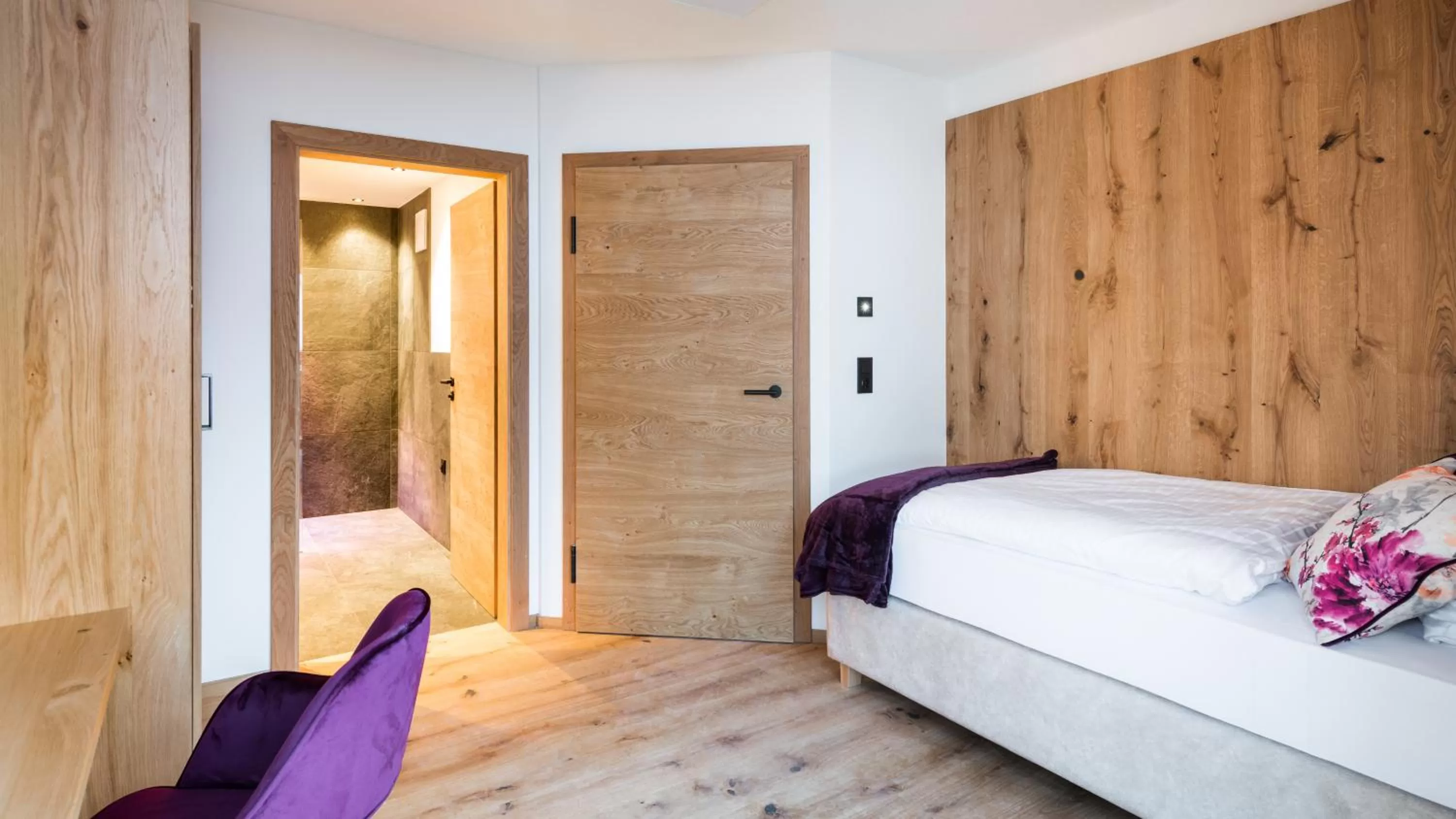 Bed in Boutiquehotel die Alpbacherin 4 Sterne Superior