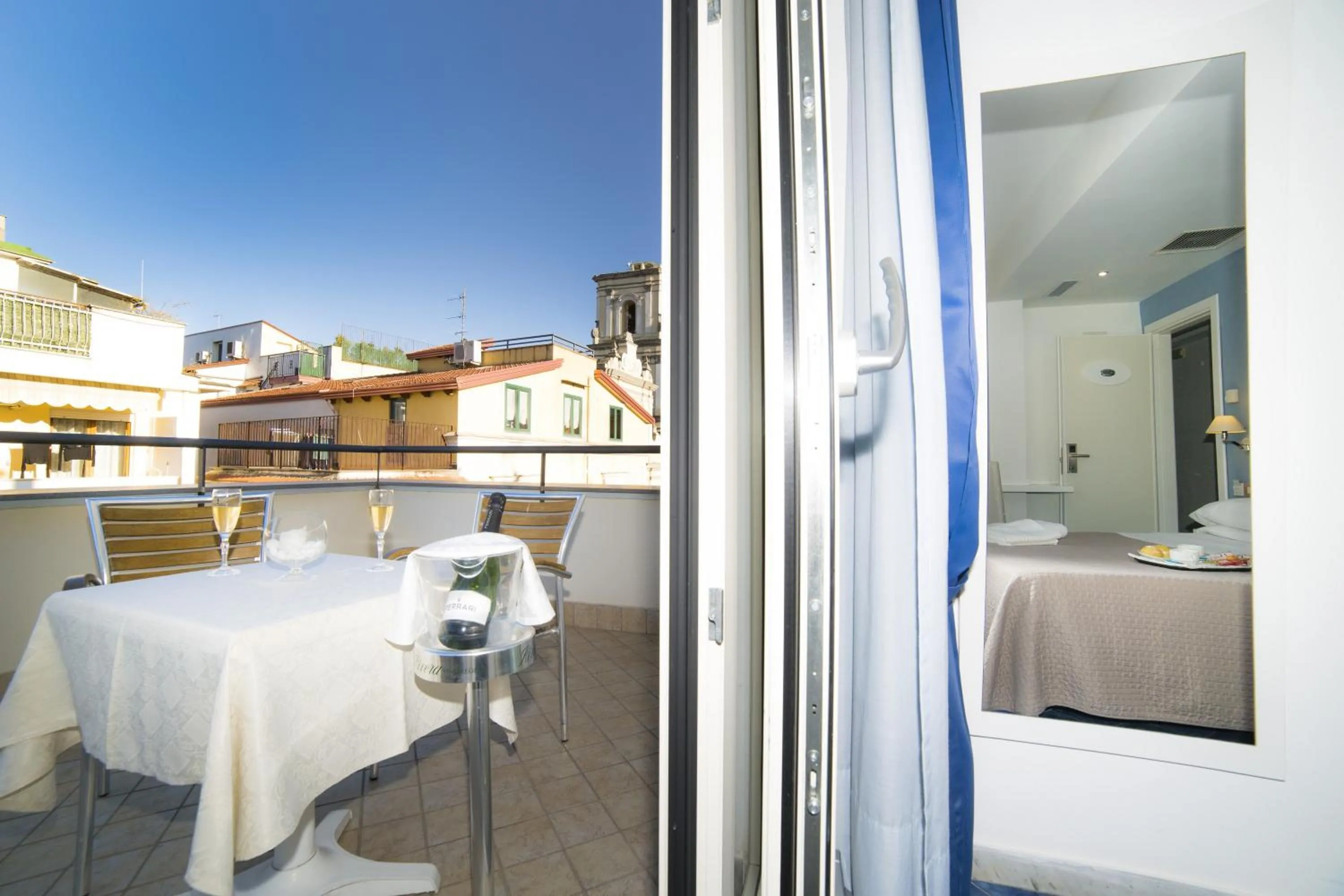 Bedroom in Hotel Club