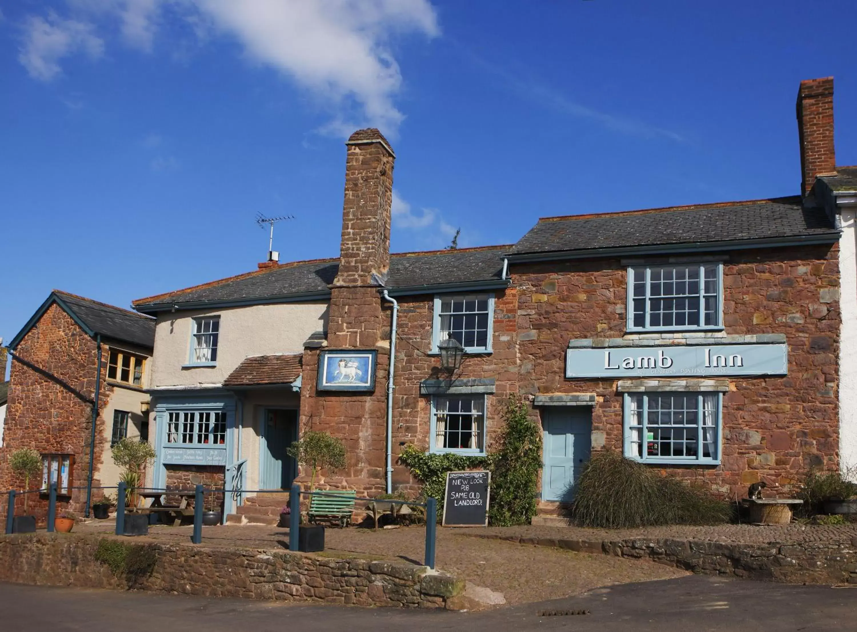 Facade/entrance, Property Building in The Lamb Inn