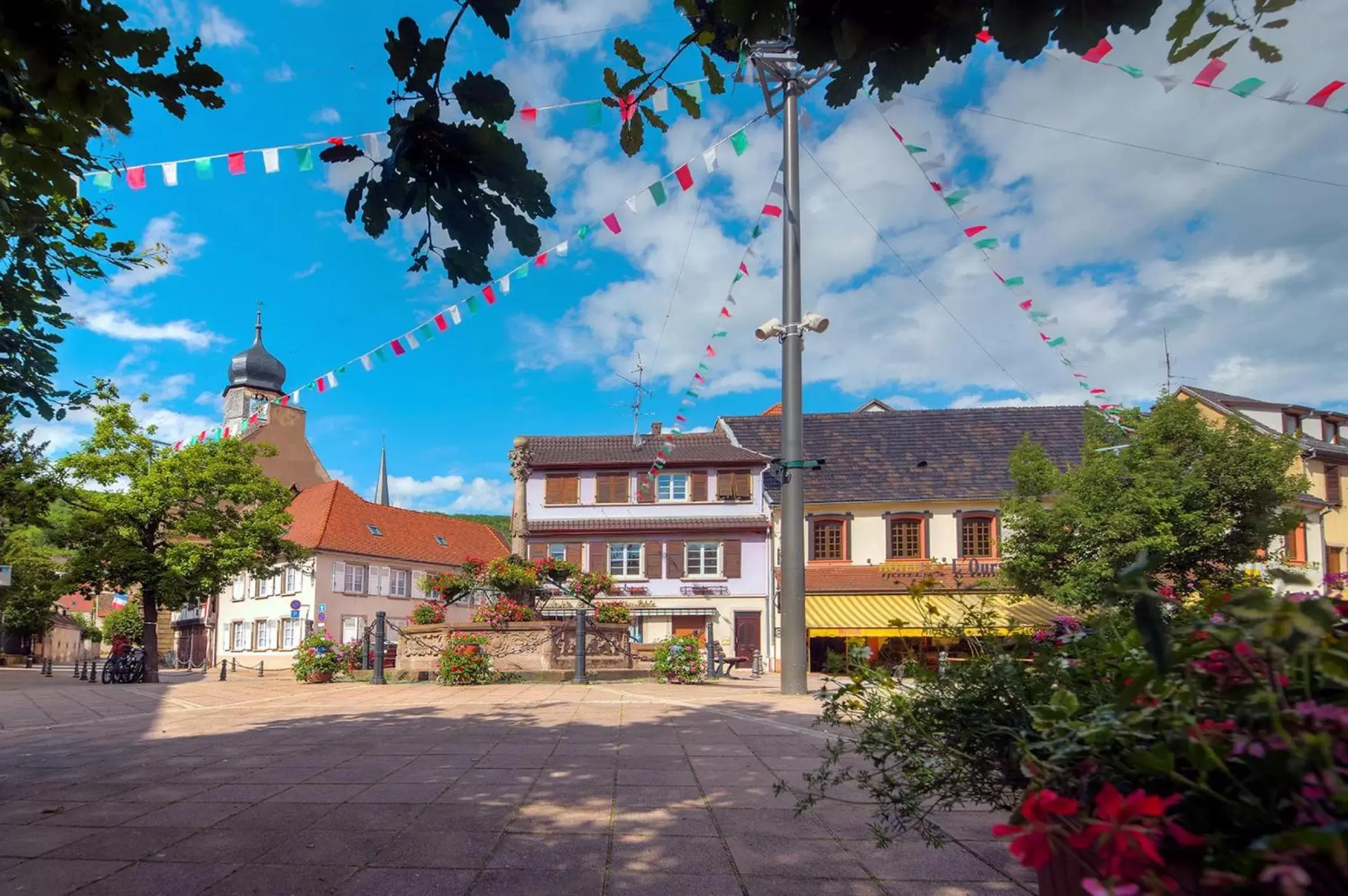 City view, Patio/Outdoor Area in Zenitude Hôtel-Résidences Les Portes d'Alsace