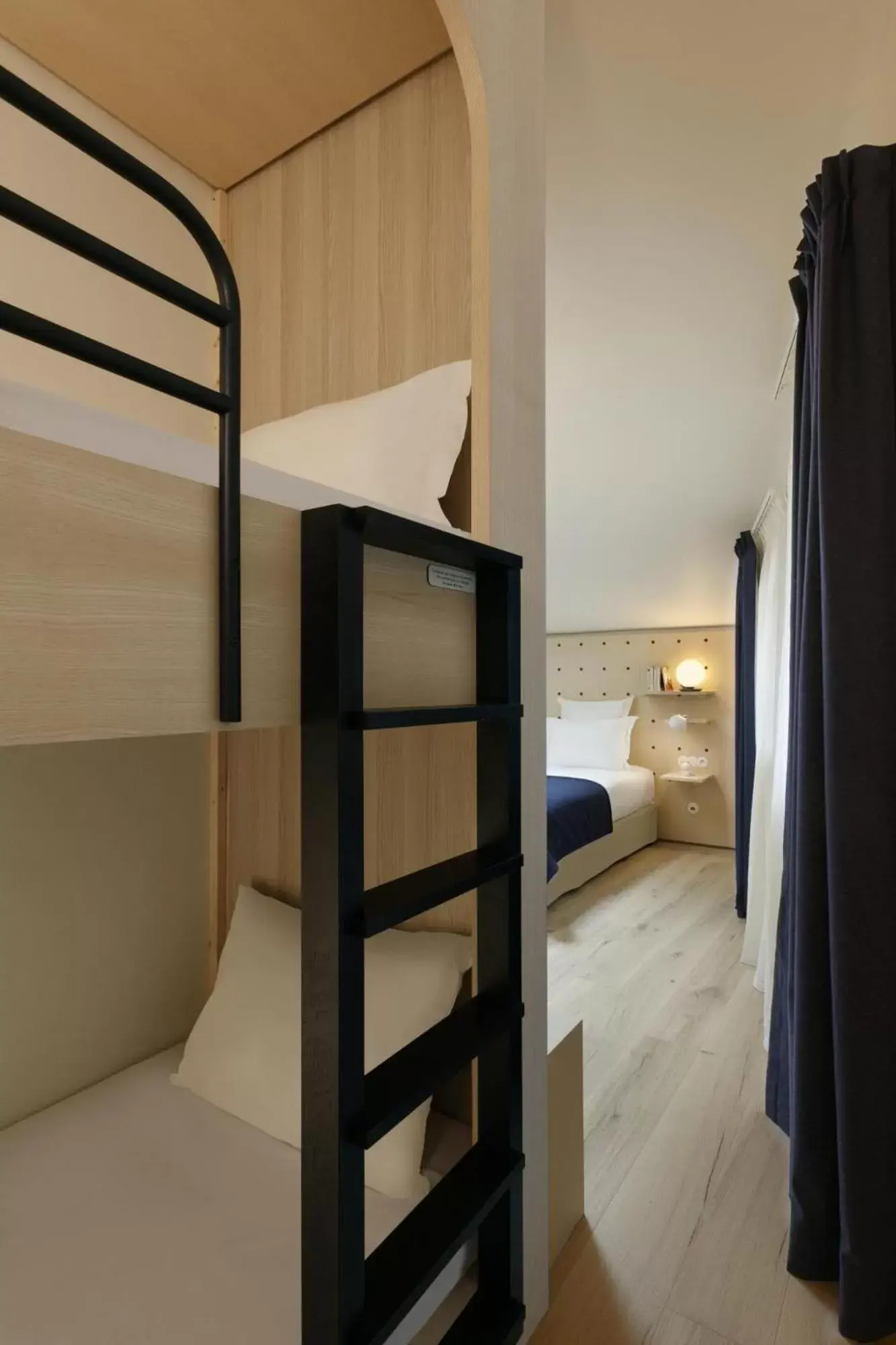 Night, Bunk Bed in Appart'hôtel Bellamy Chamonix