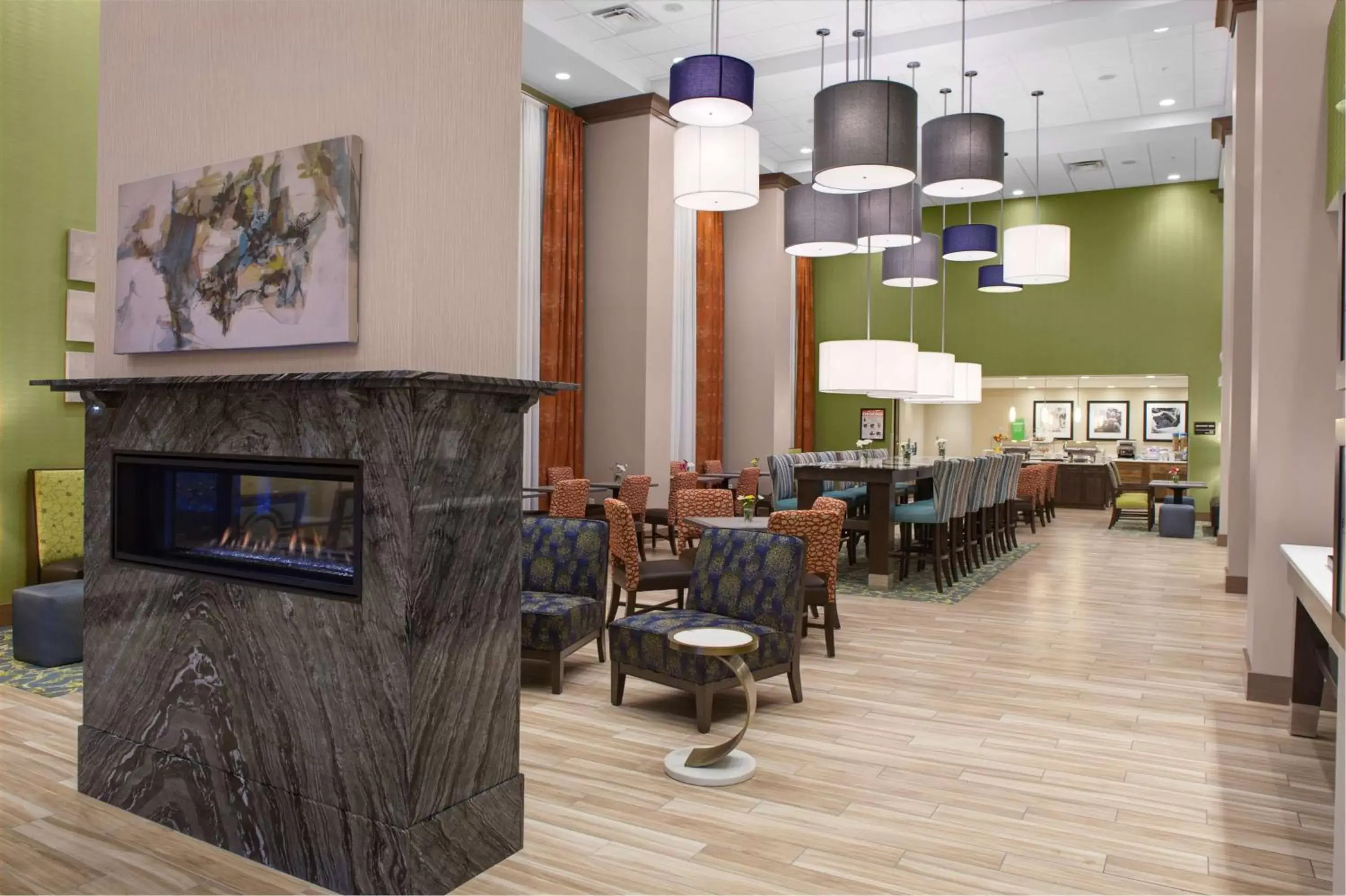 Dining area, Restaurant/Places to Eat in Hampton Inn & Suites Syracuse North Airport Area