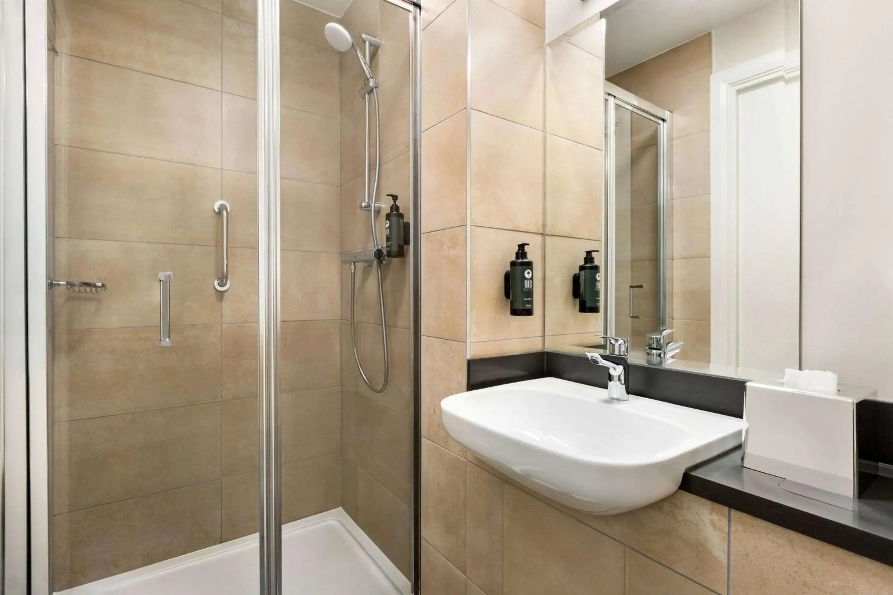 Shower, Bathroom in Days Inn Durham