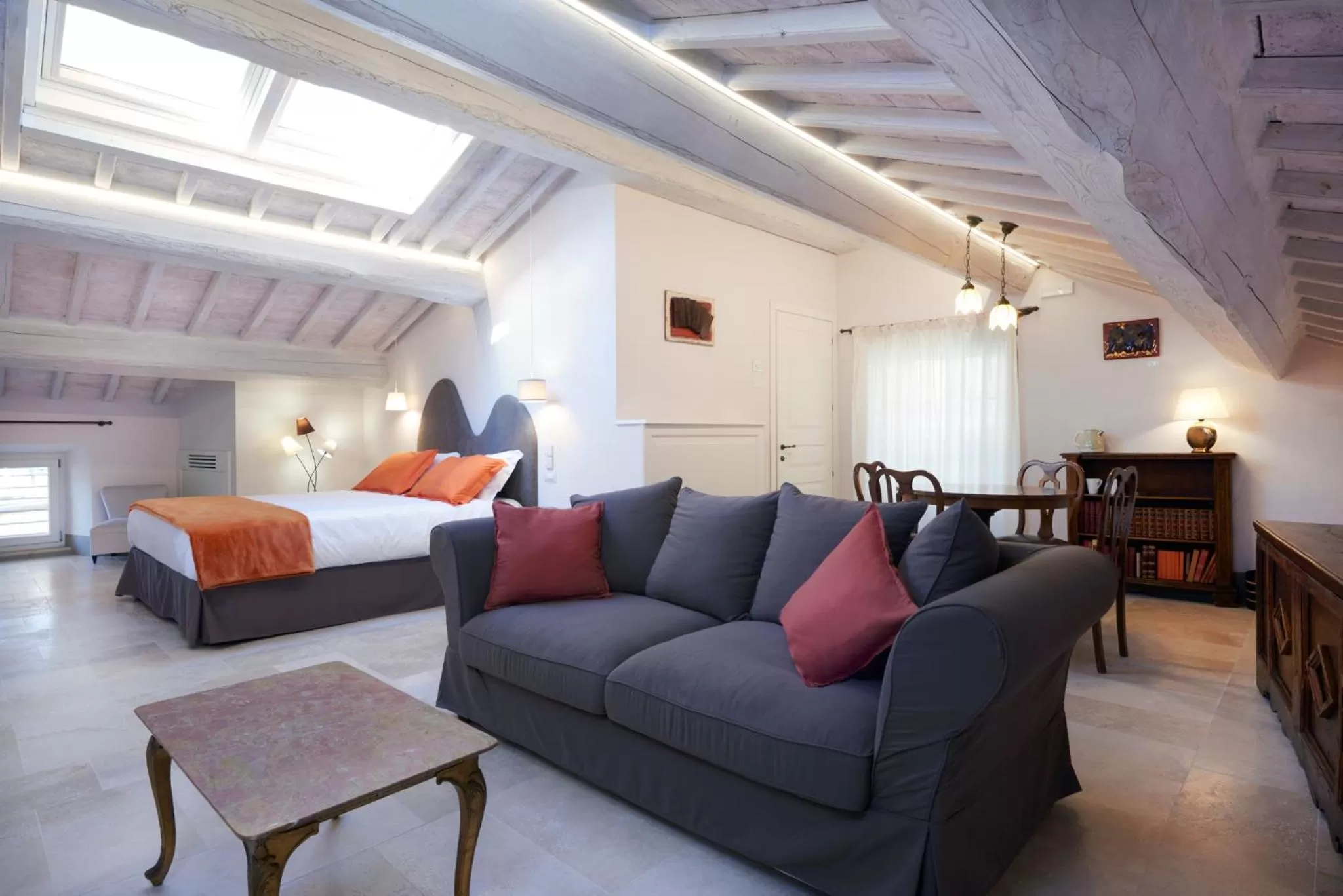 Photo of the whole room in Palazzo Pio III - Residenza d'epoca