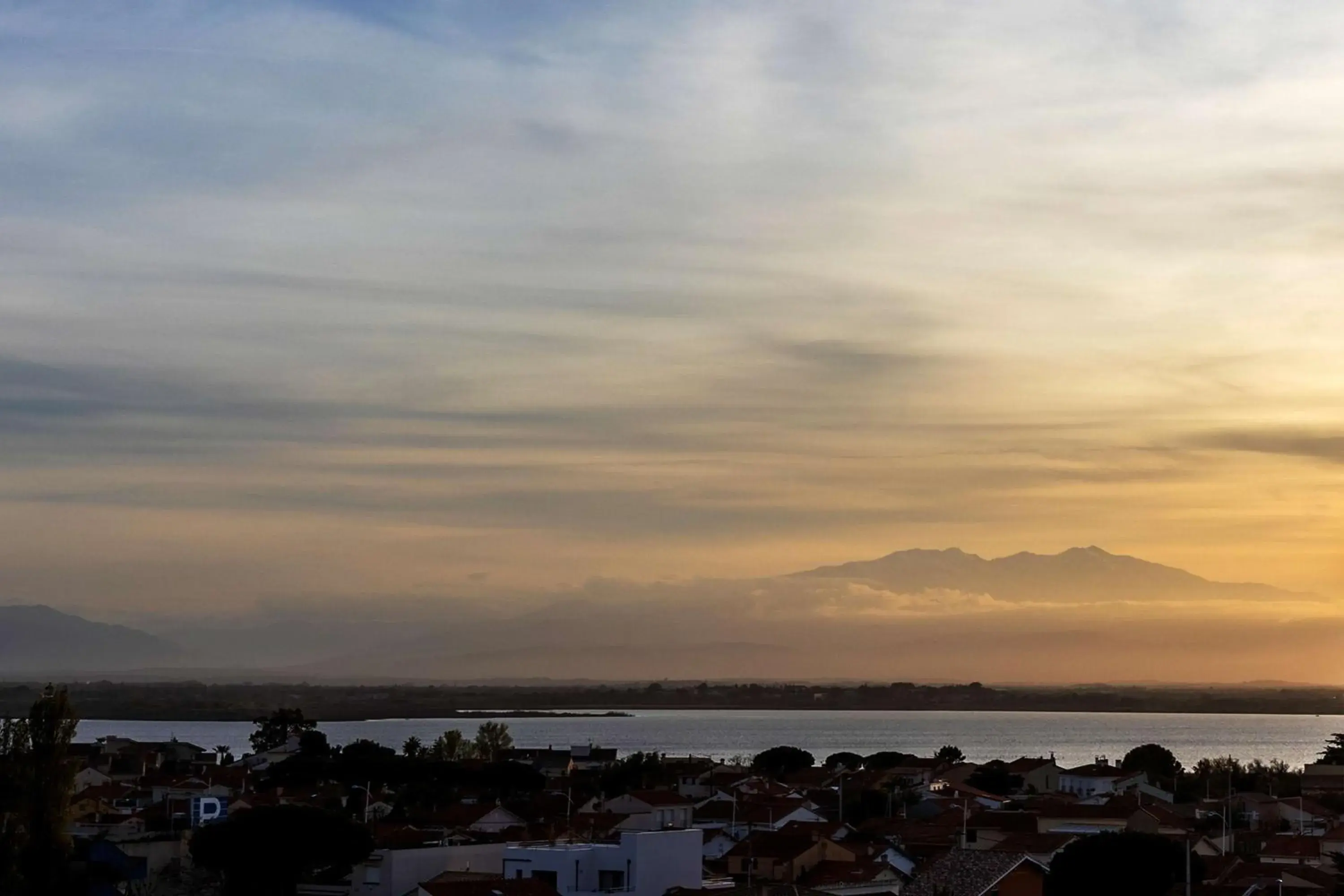 View (from property/room), Sunrise/Sunset in Best Western Hotel Canet-Plage