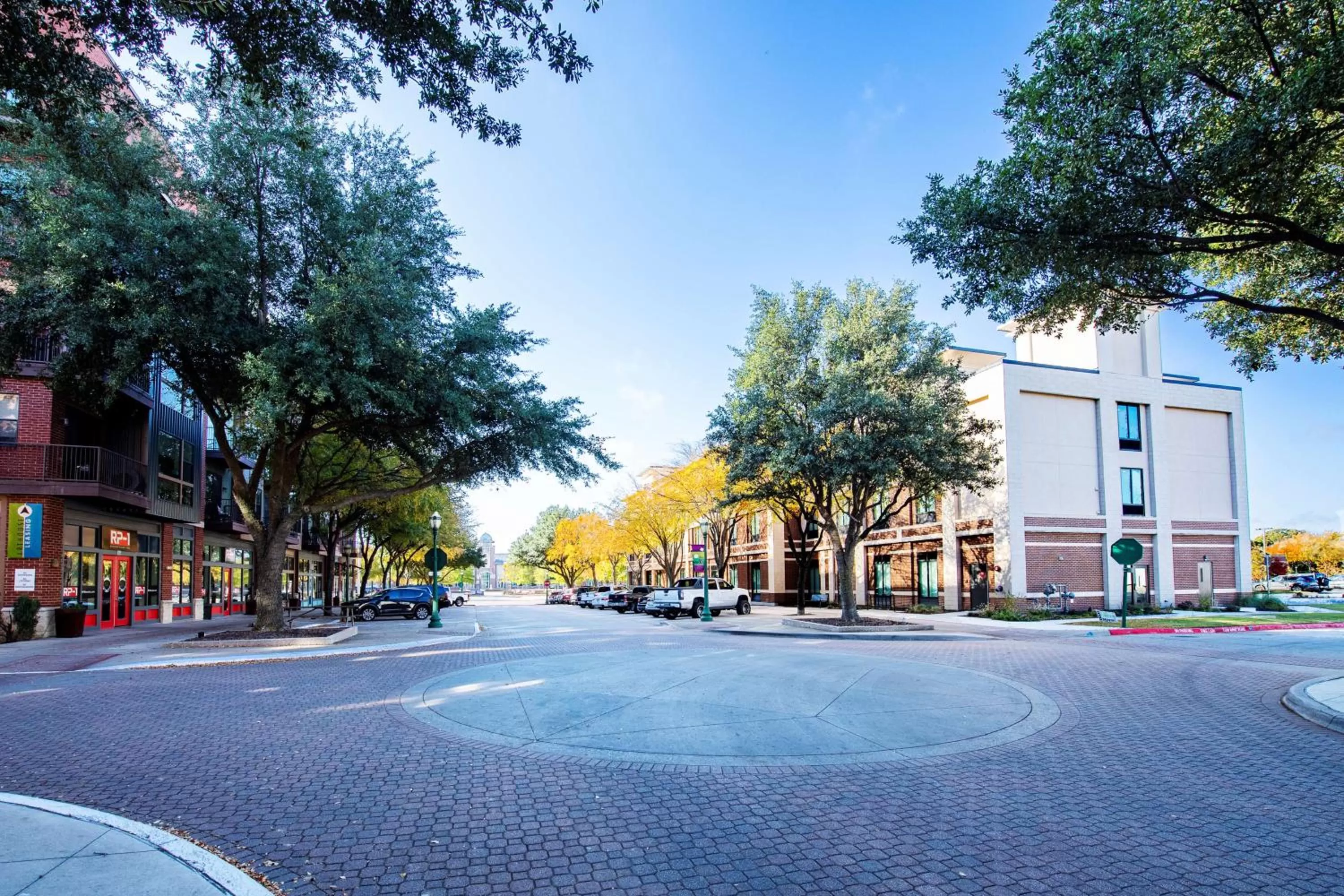Property building in Hampton Inn & Suites Keller Town Center