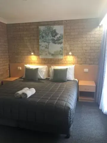 Bedroom, Bed in Muswellbrook Motor Inn