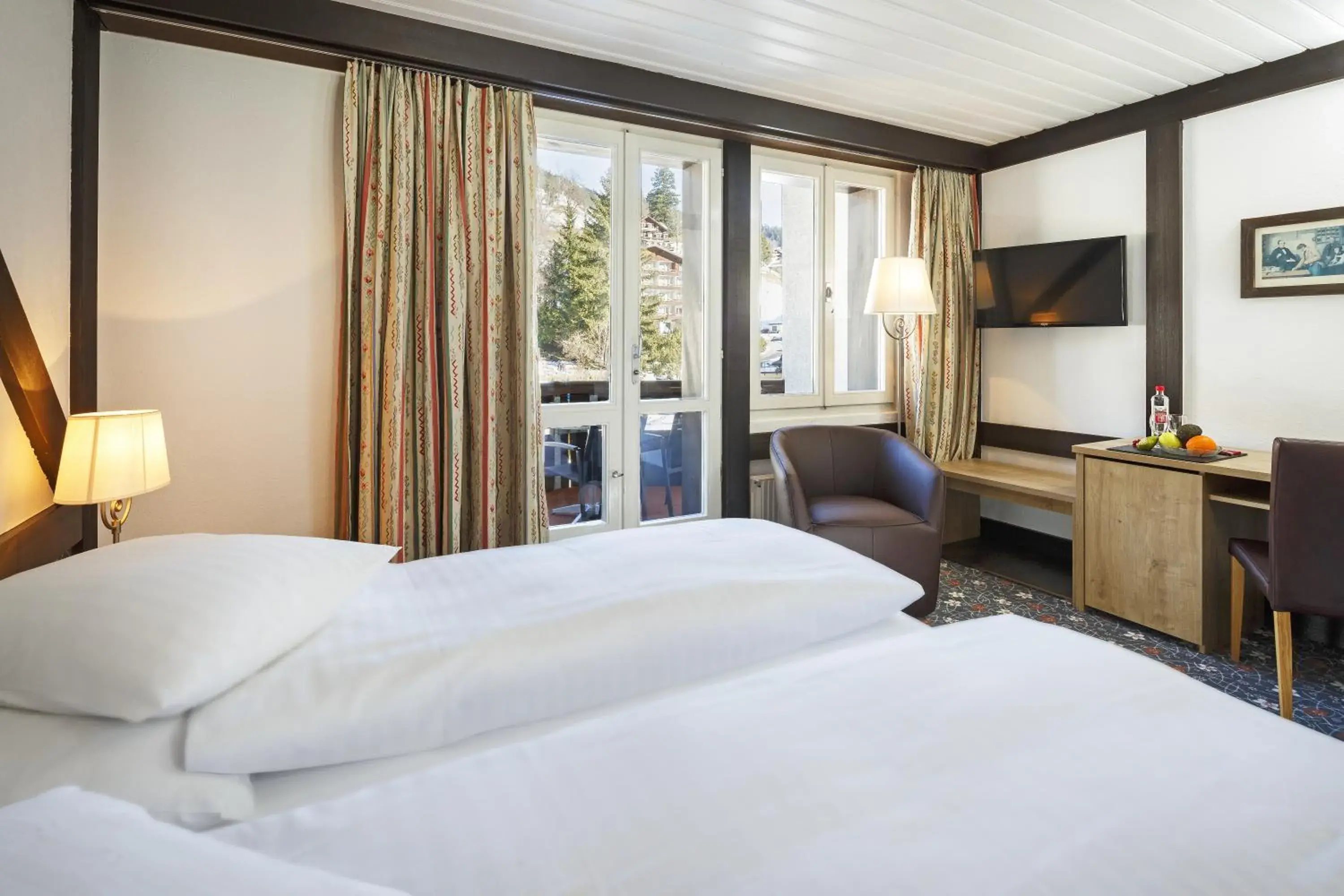 Photo of the whole room, Bed in Derby Swiss Quality Hotel Photo of the whole room, Bed in Derby Swiss Quality Hotel