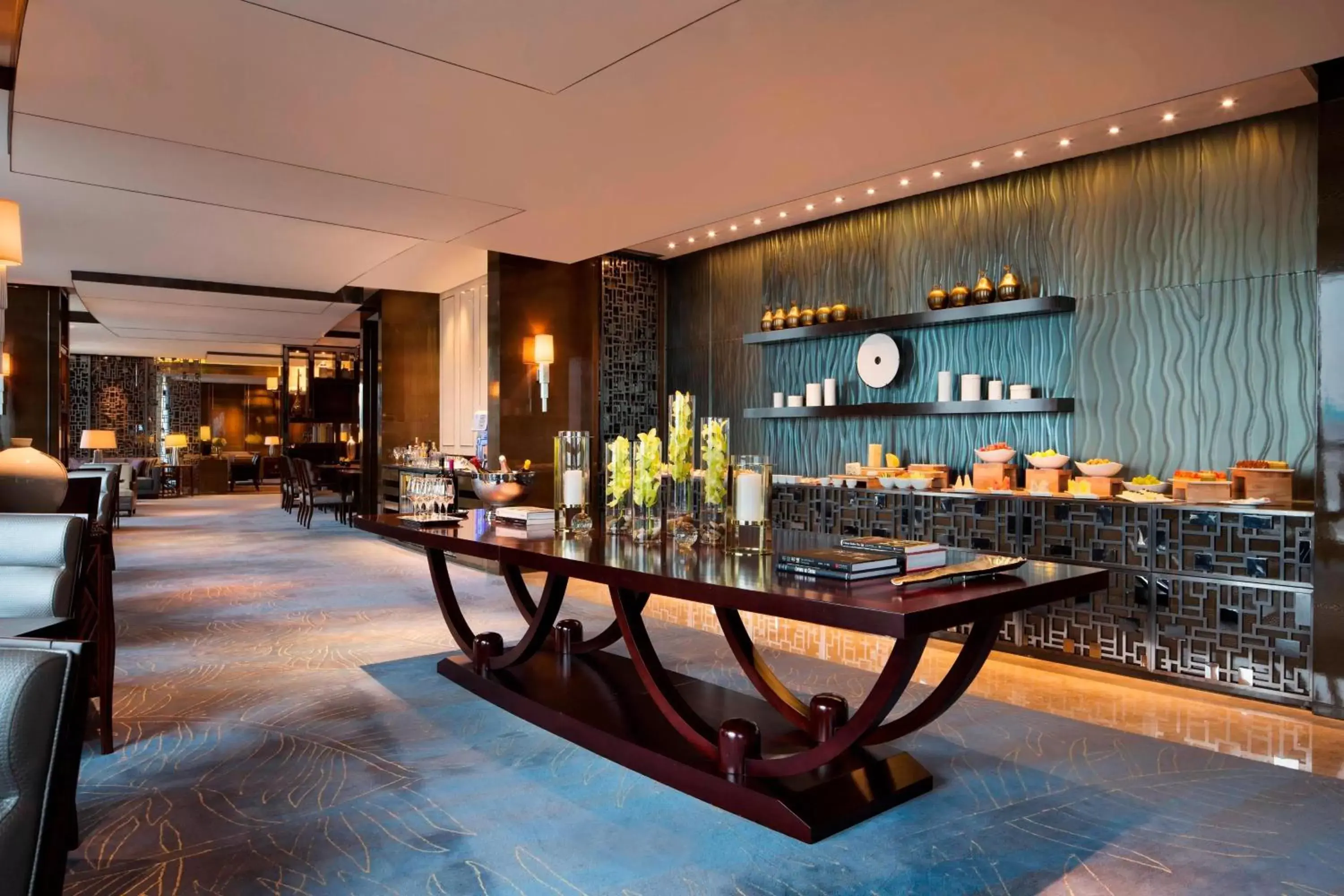 Lounge or bar in JW Marriott Hotel Chongqing