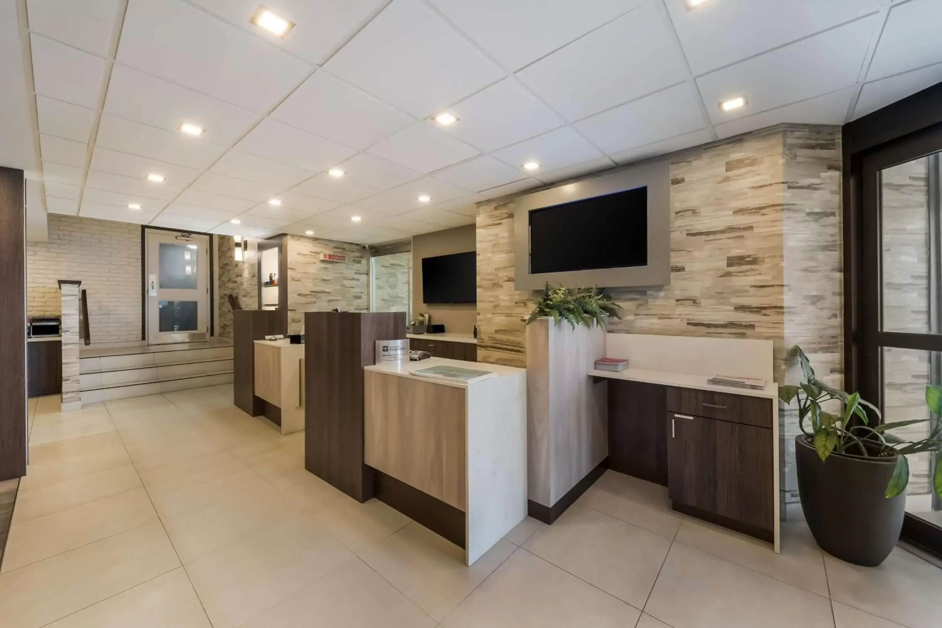 Lobby or reception in Best Western Belleville Lobby or reception in Best Western Belleville