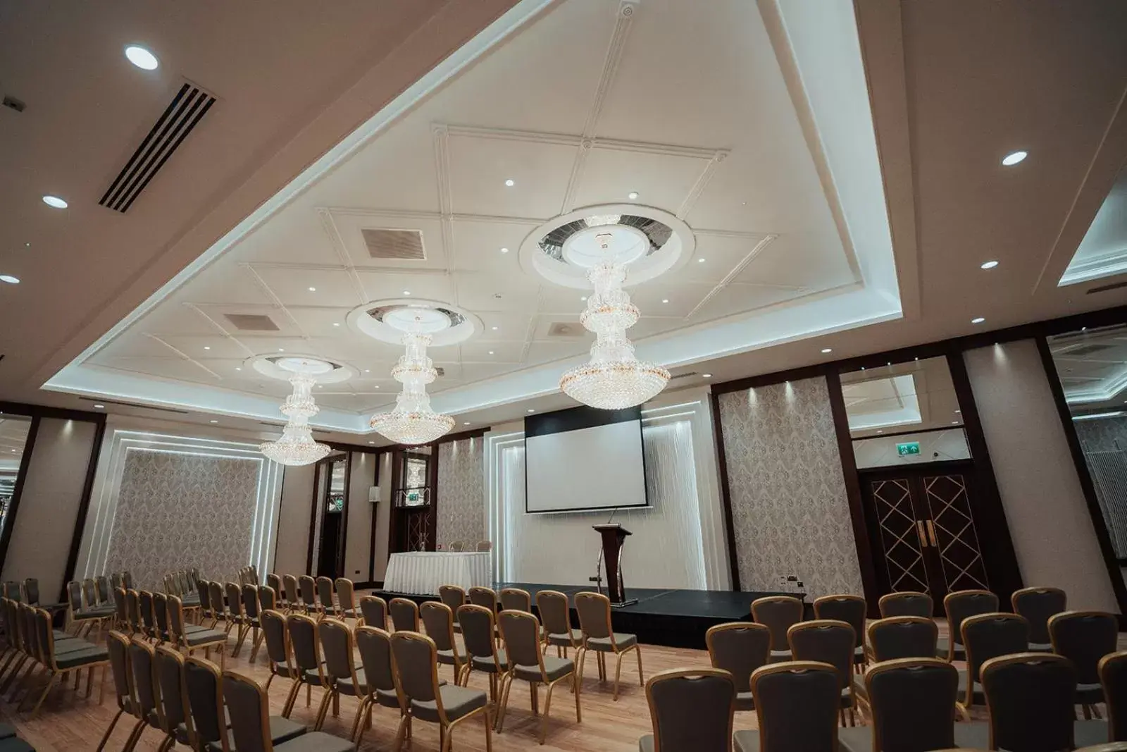 Business Area/Conference Room in Dunadry Hotel And Gardens