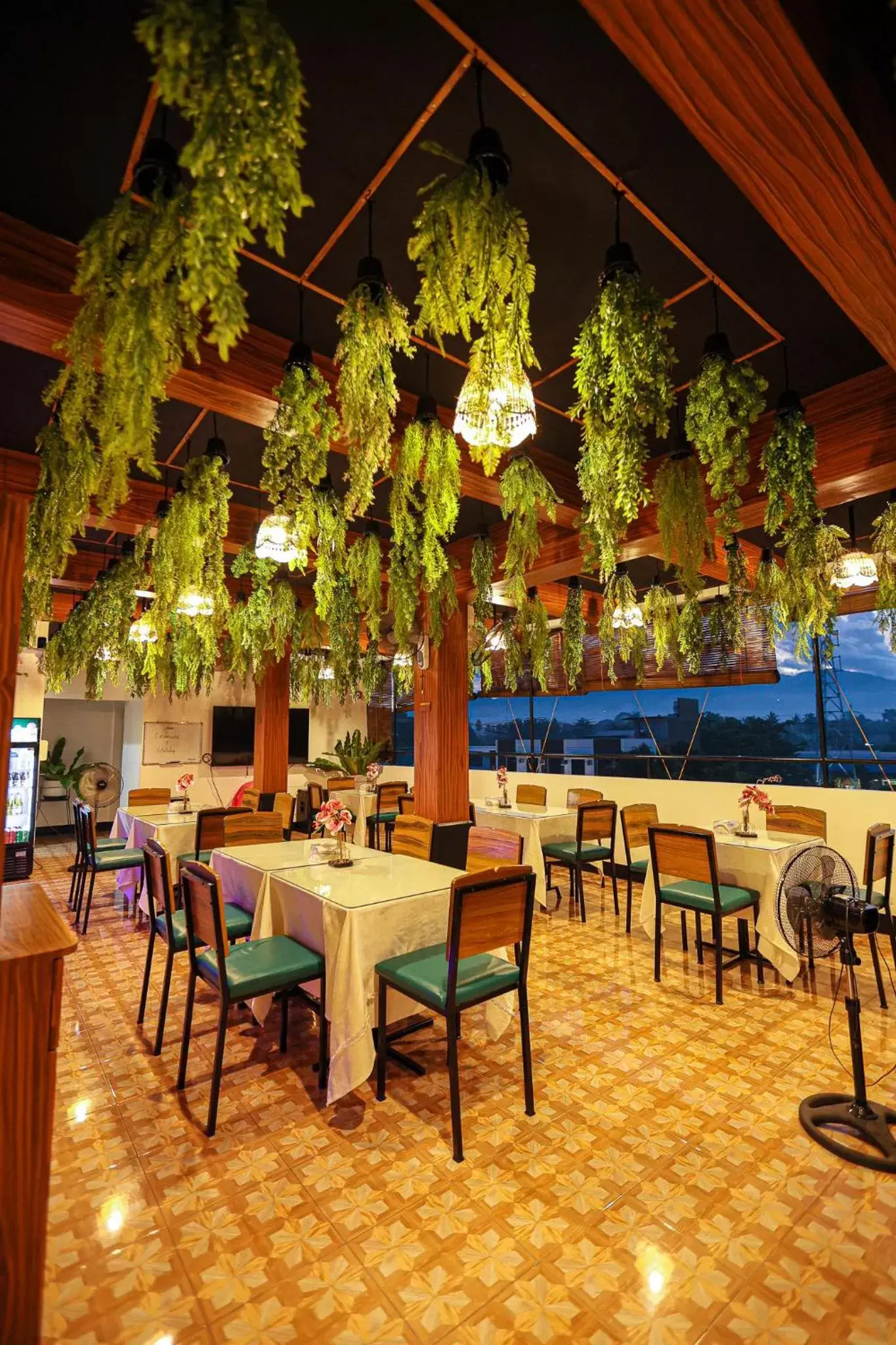 Restaurant/places to eat in Kingswick Residences & Lodge Restaurant/places to eat in Kingswick Residences & Lodge