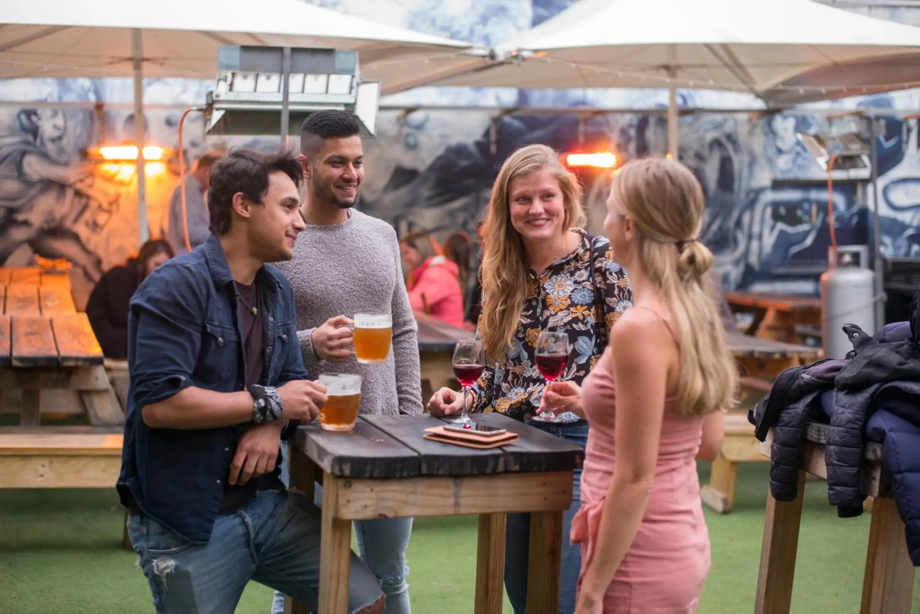 Restaurant/places to eat in YHA Hobart Central Restaurant/places to eat in YHA Hobart Central