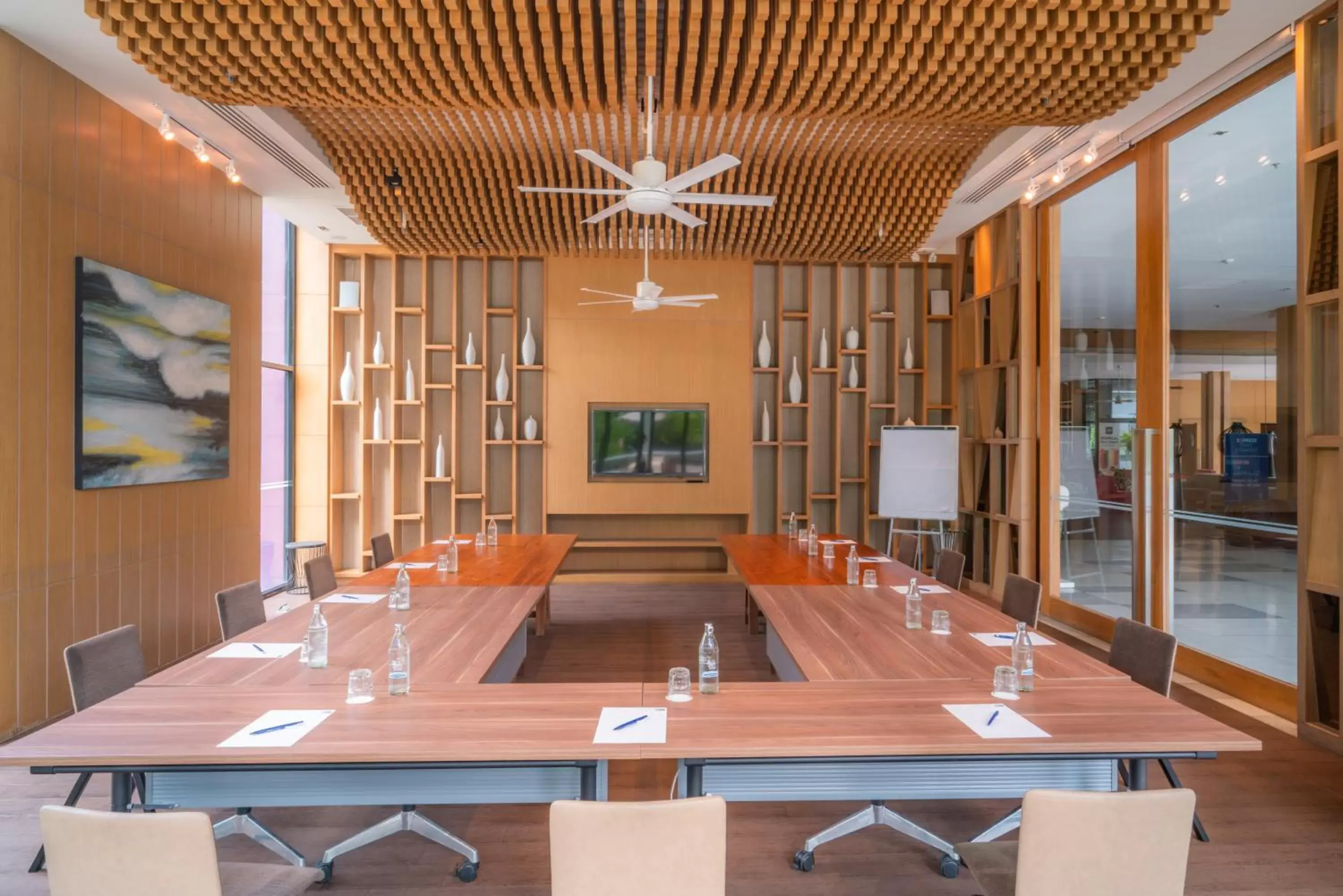 Meeting/conference room in Holiday Inn Express Phuket Patong Beach Central, an IHG Hotel